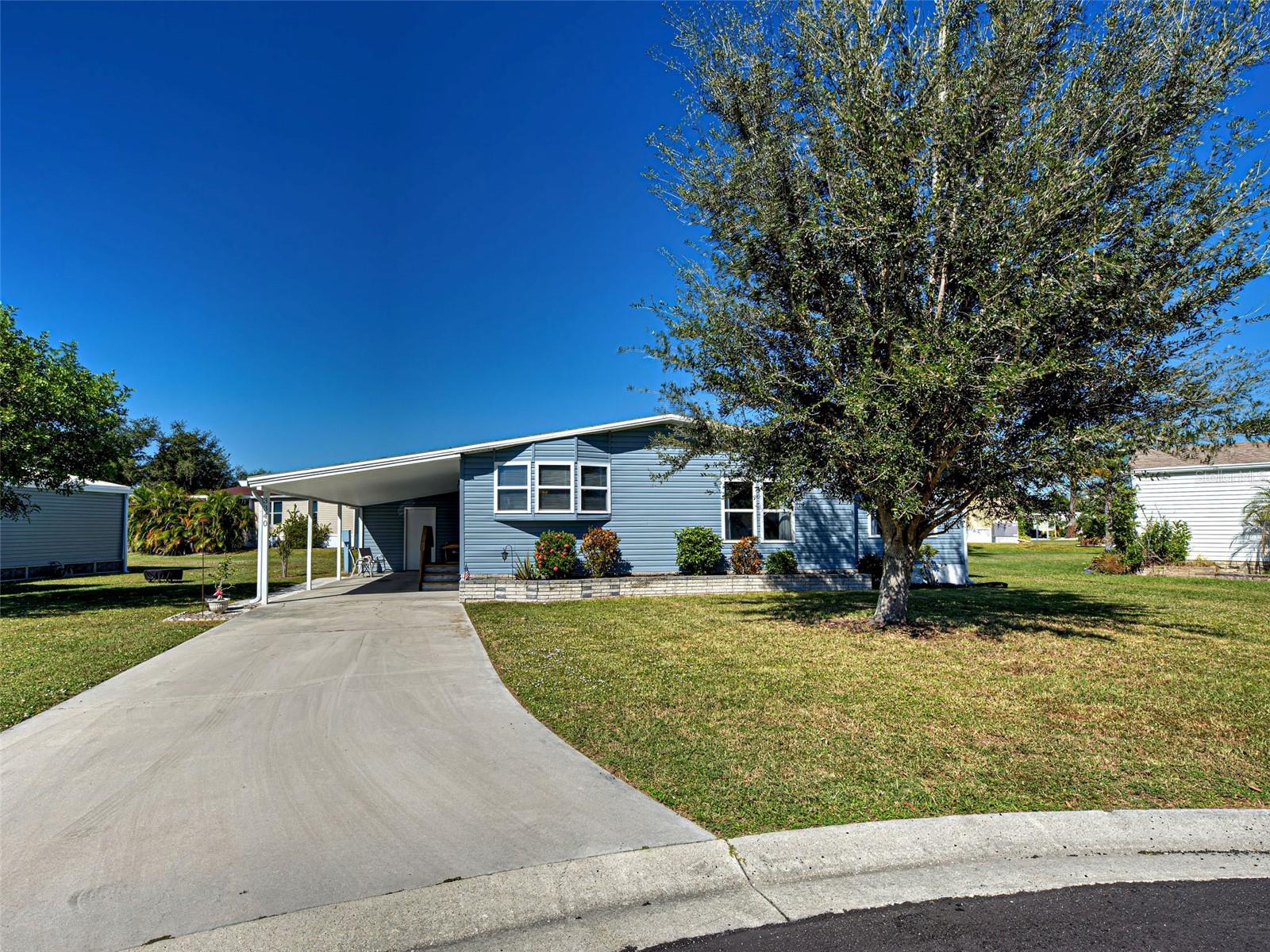 SANDALHAVEN ESTATES - Residential