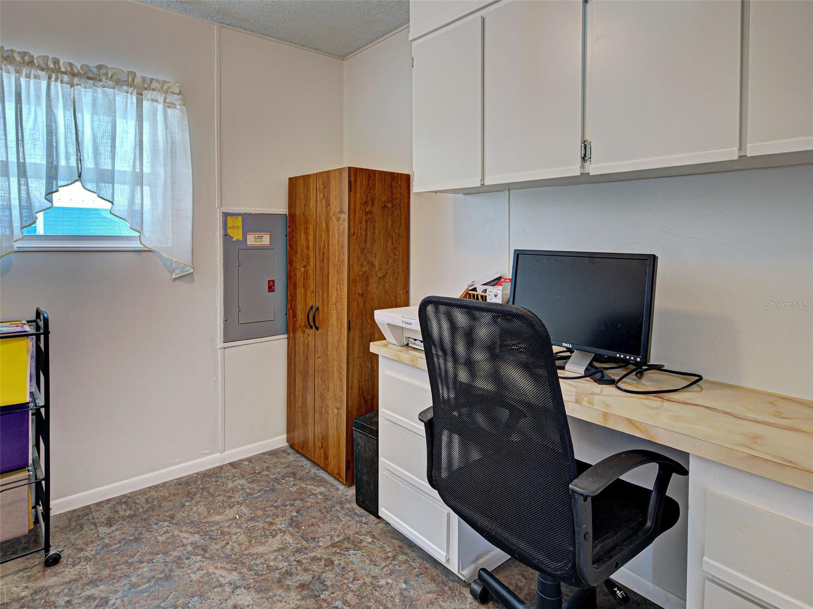 SANDALHAVEN ESTATES - Residential