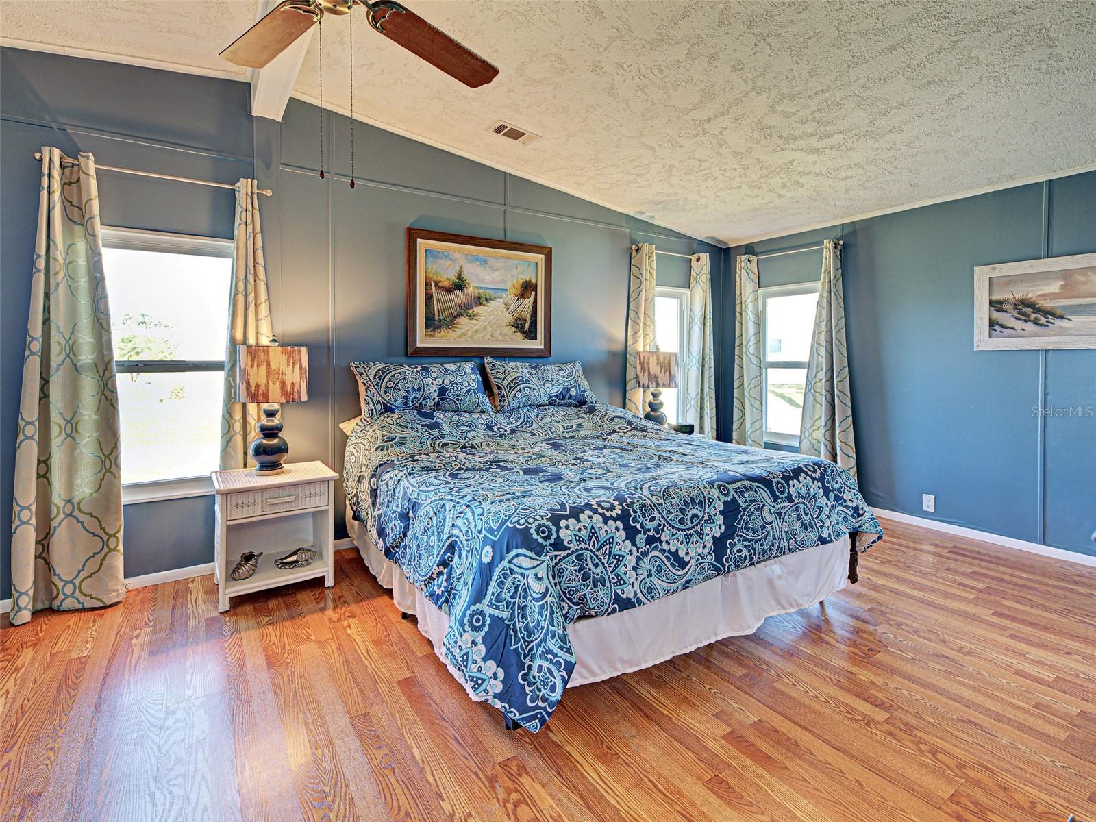 SANDALHAVEN ESTATES - Residential