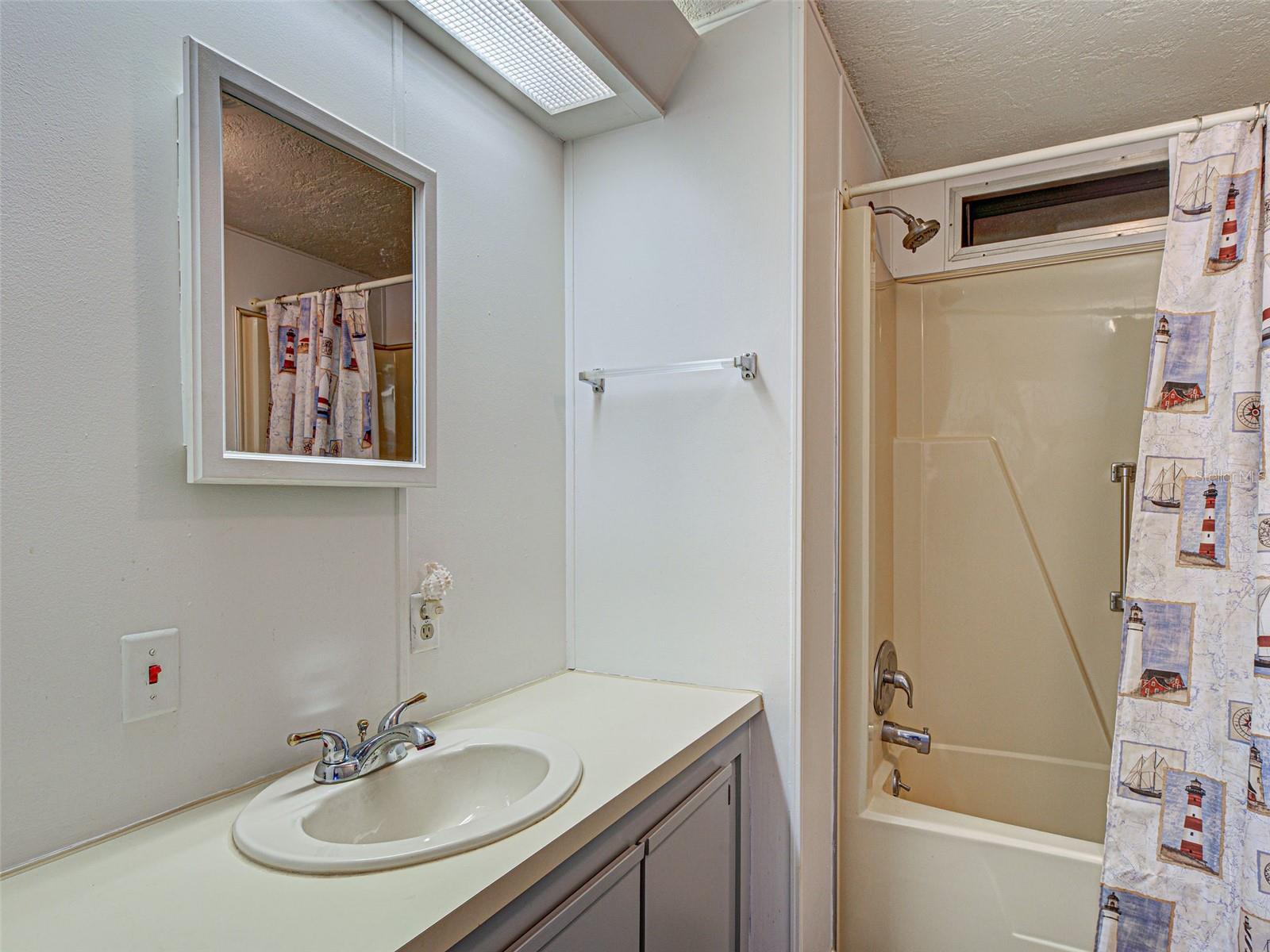 SANDALHAVEN ESTATES - Residential