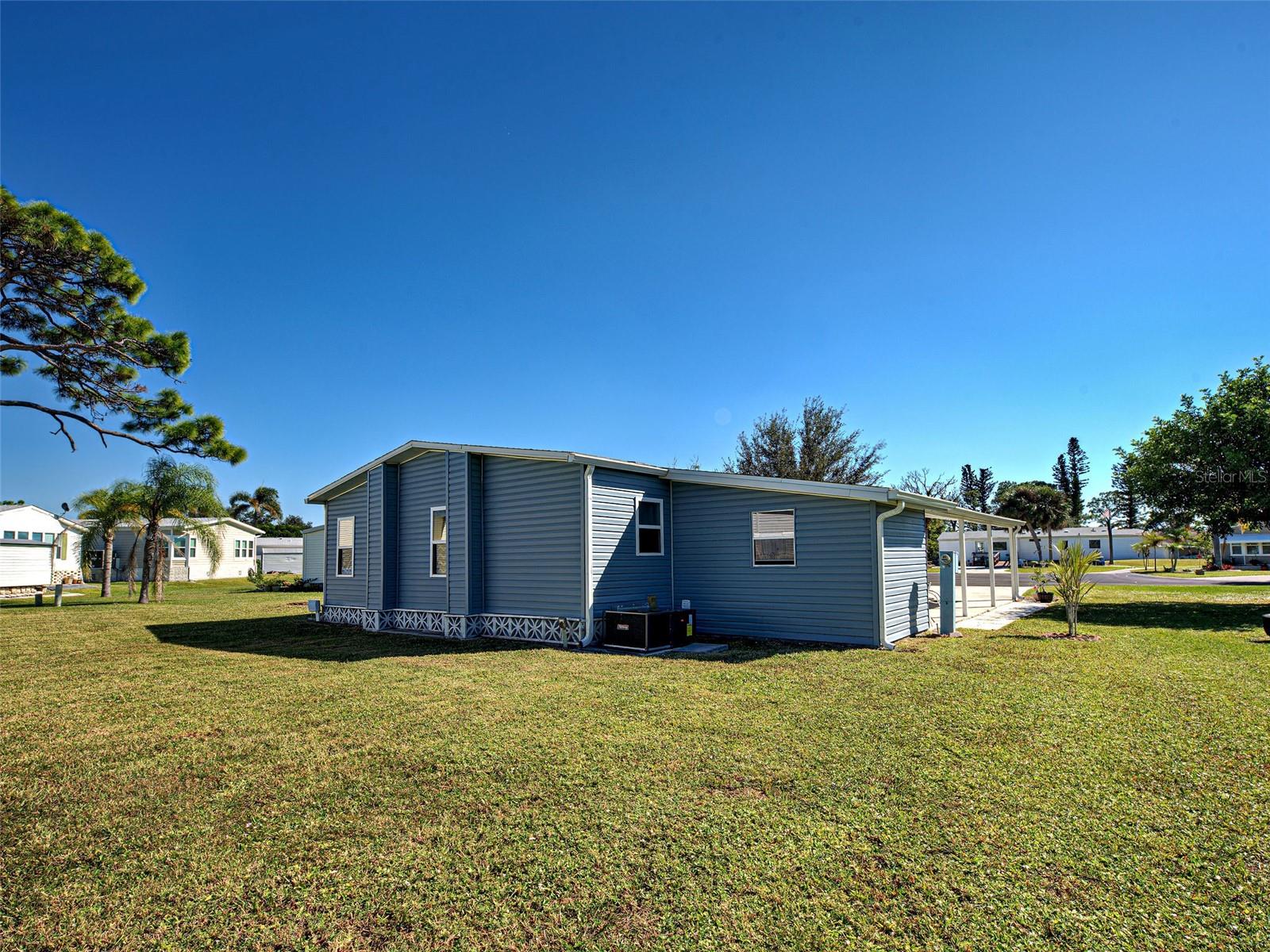 SANDALHAVEN ESTATES - Residential