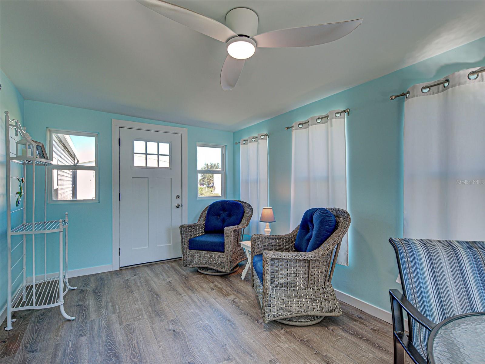 SANDALHAVEN ESTATES - Residential