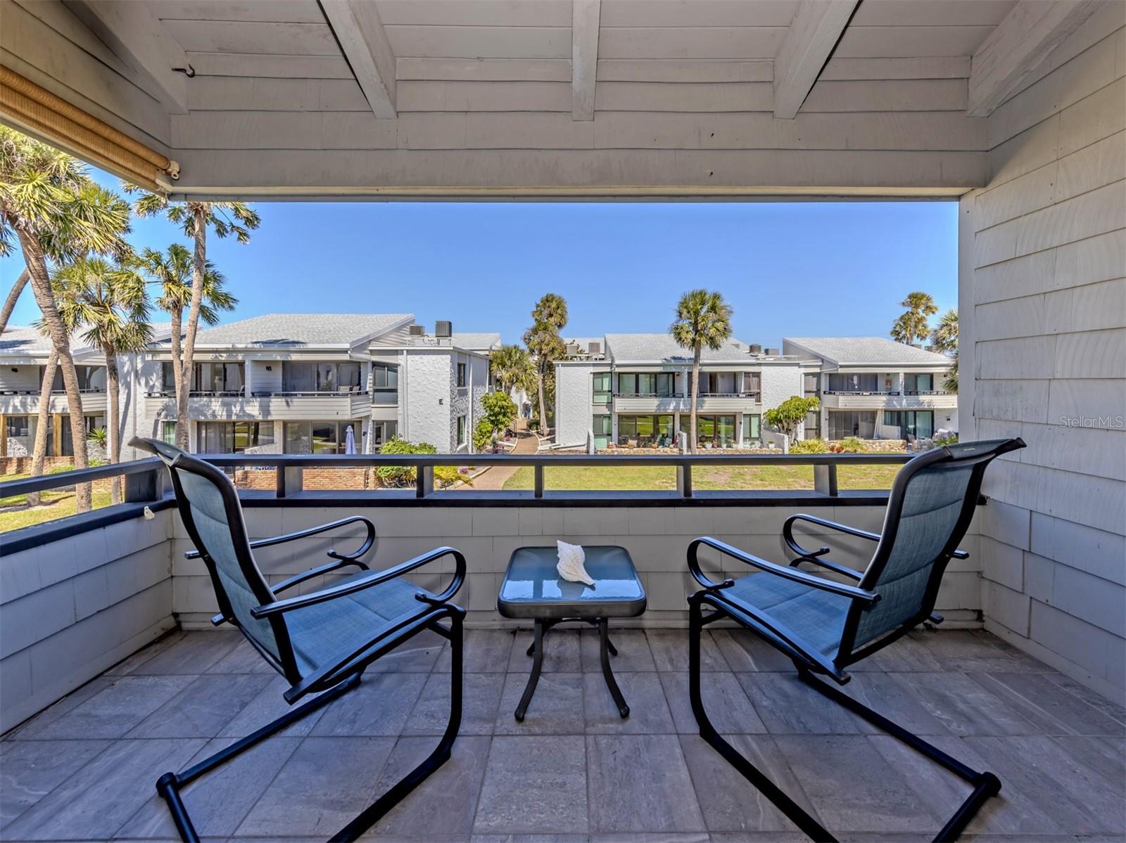 BAHIA VISTA GULF - Residential