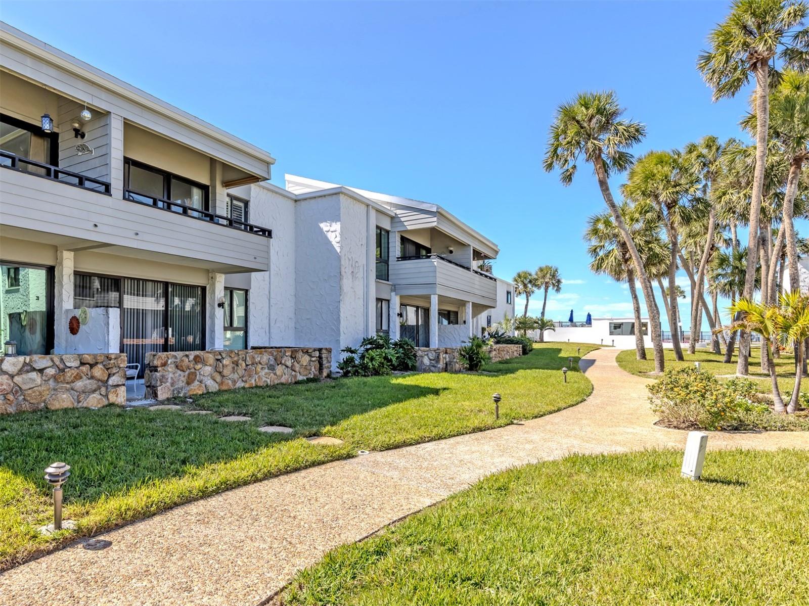 BAHIA VISTA GULF - Residential