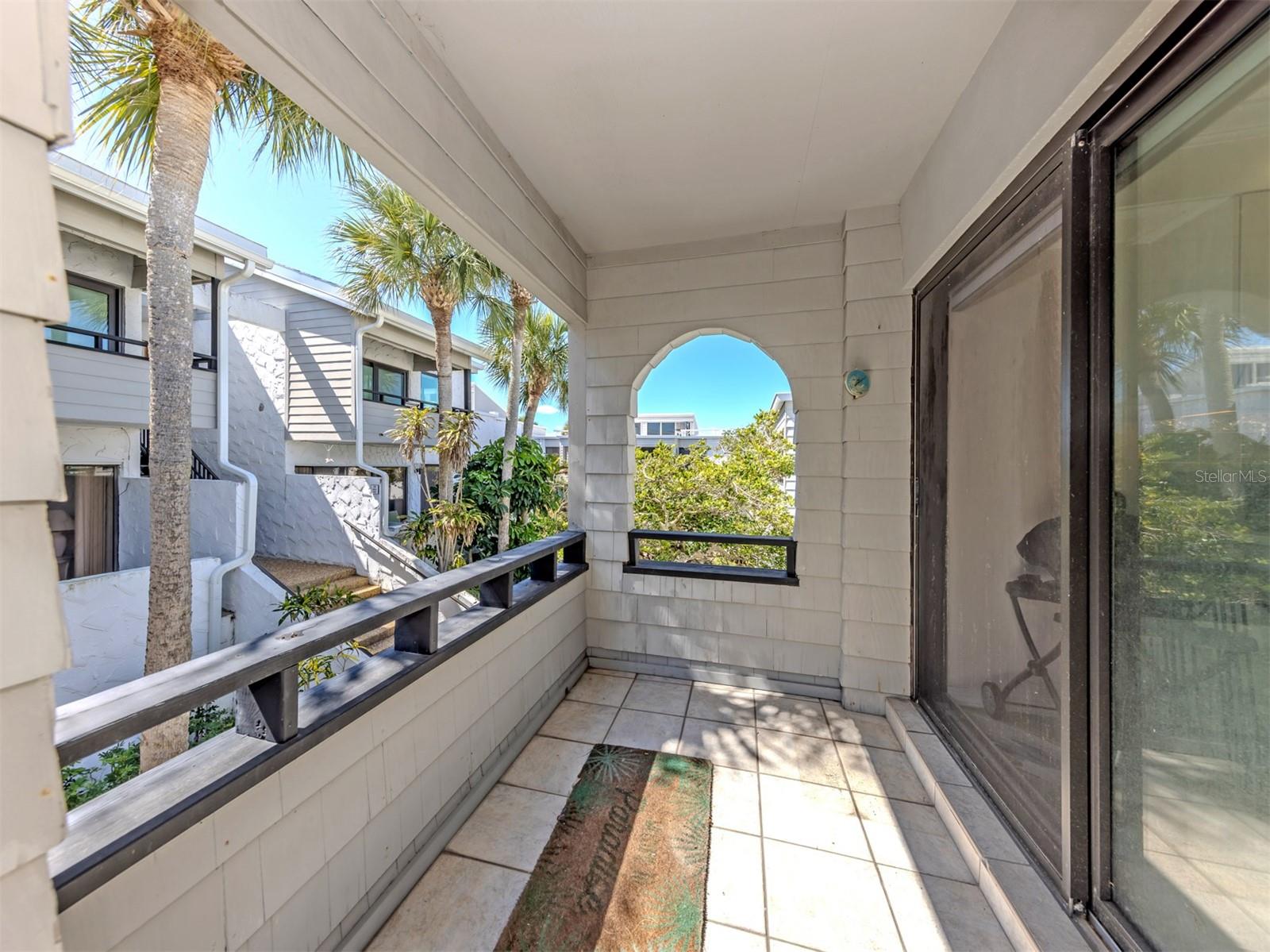 BAHIA VISTA GULF - Residential