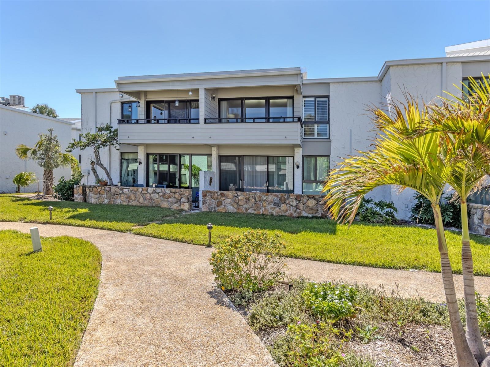 BAHIA VISTA GULF - Residential