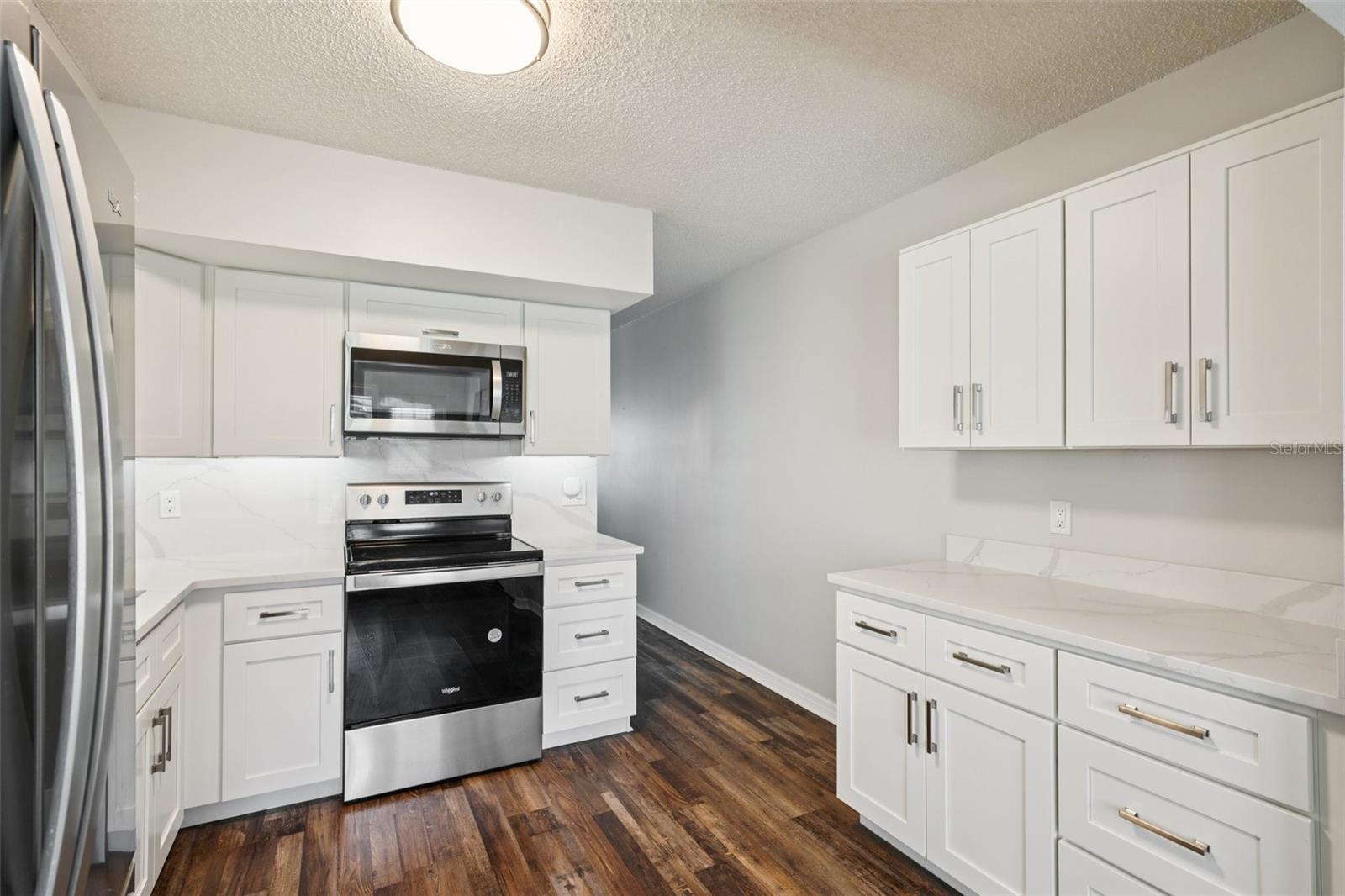 2255 PHILIPPINE DRIVE 9