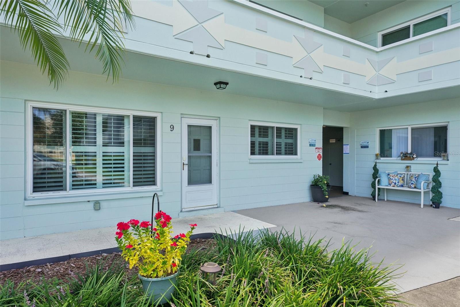 2255 PHILIPPINE DRIVE 9