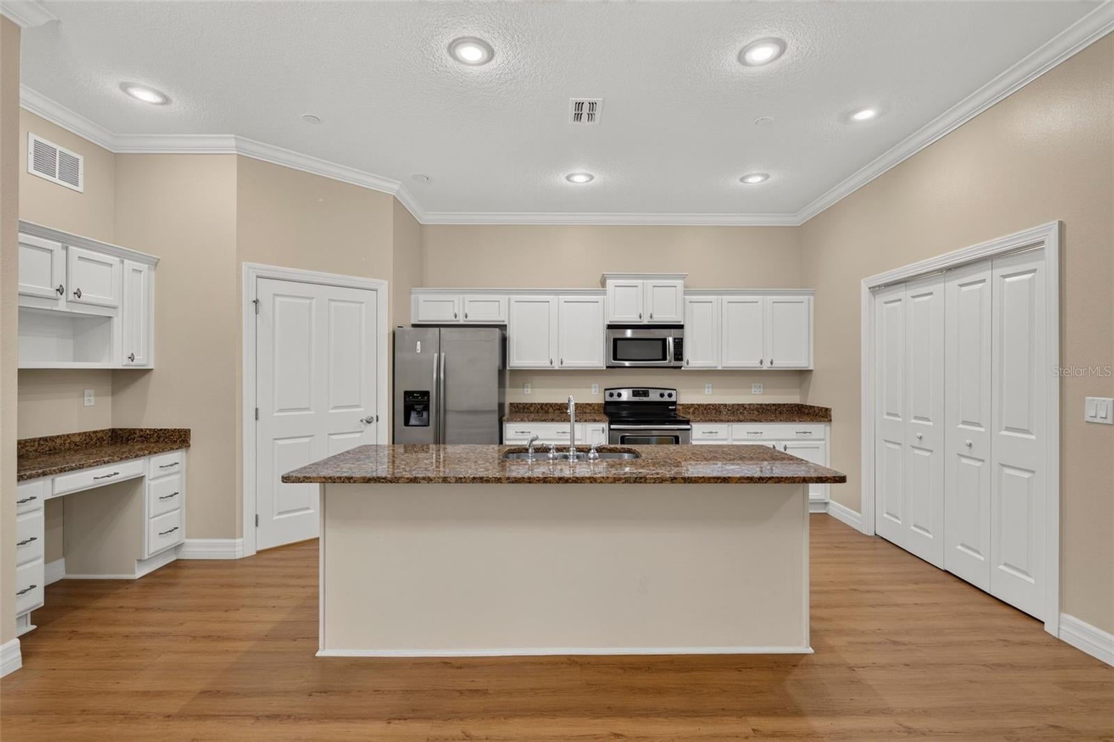 7980 SOUTHERN PINES DRIVE