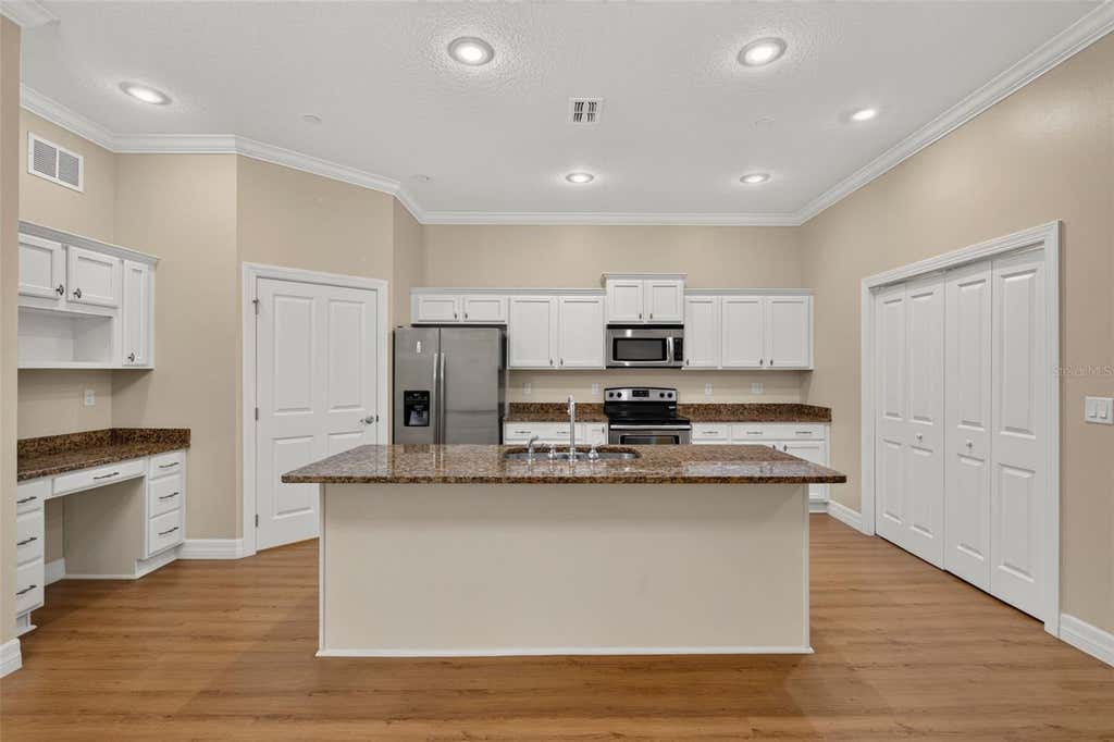Photo of 7980 Southern Pines Drive, Brooksville, FL 34601 (MLS # TB8534064)