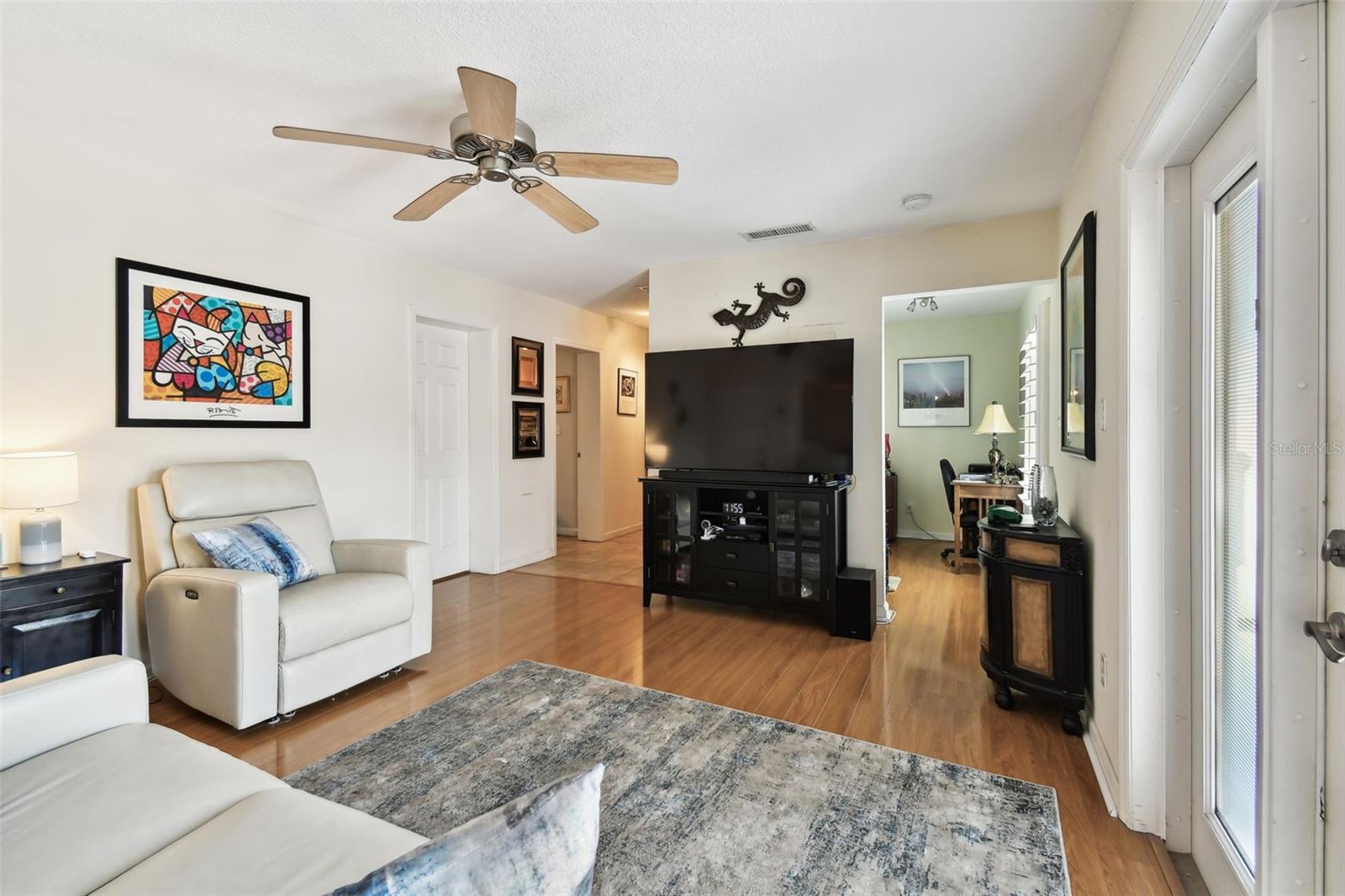 4984 Beach Dr SE Apt B Saint Petersburg - 3003658368