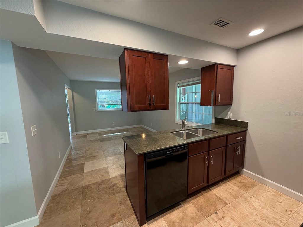 Photo of 2514 Kilgore Street, Orlando, FL 32803 (MLS # O6417380)