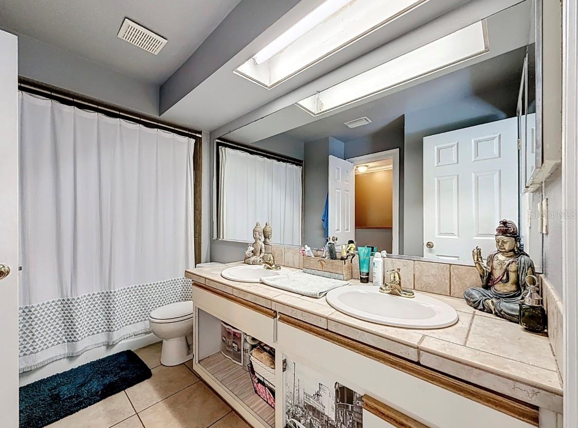 TOWNHOMES OF COUNTRYSIDE - Residential