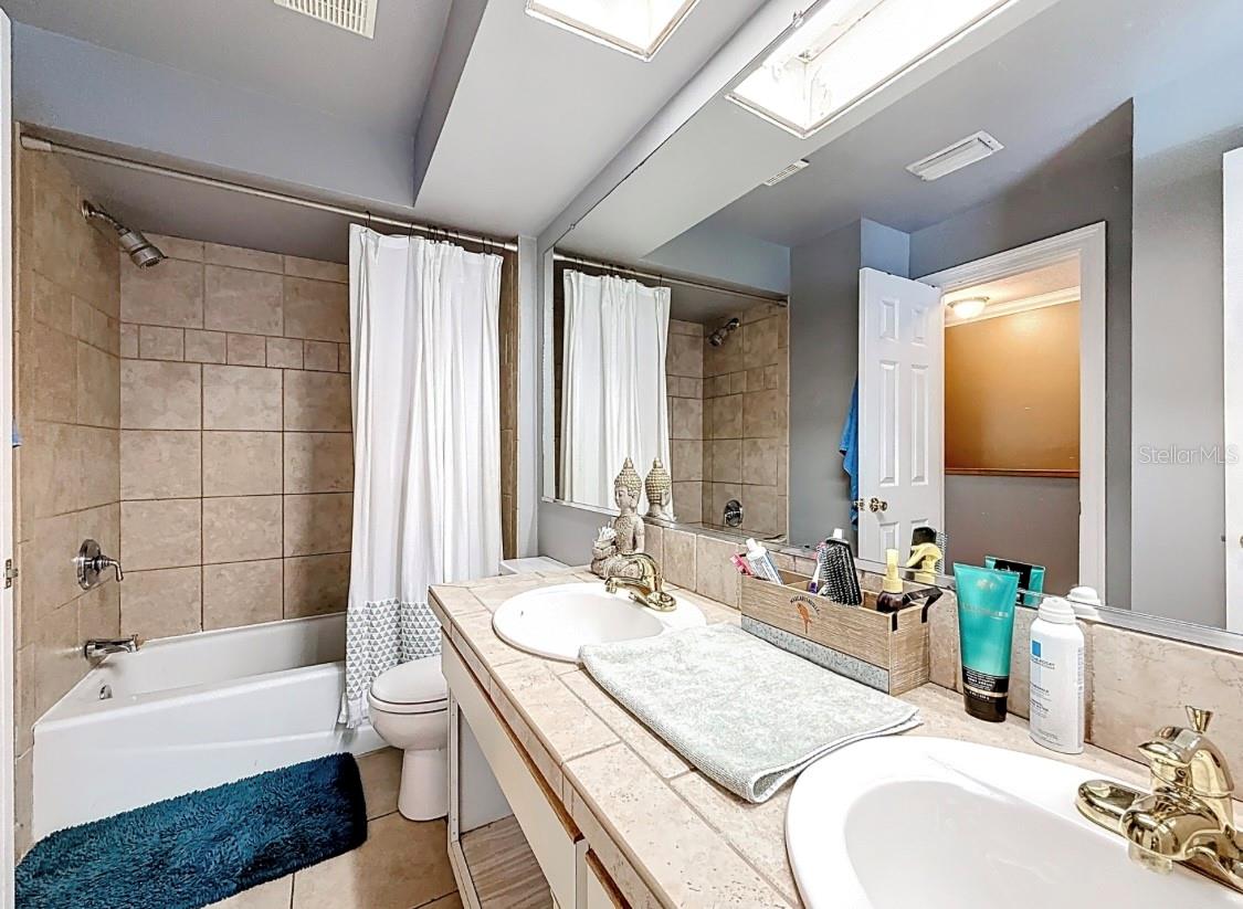 TOWNHOMES OF COUNTRYSIDE - Residential