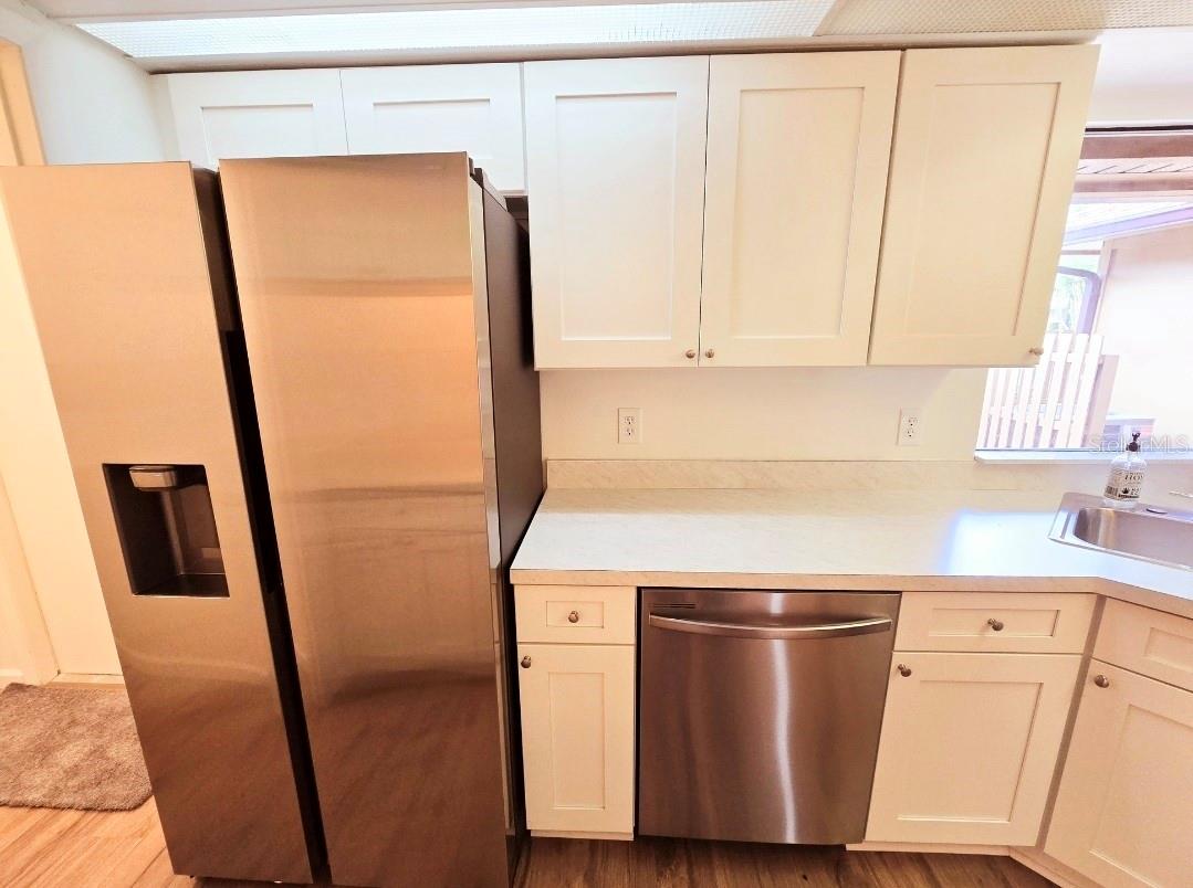 GREENWOOD LAKES UNIT 8 - Residential Lease