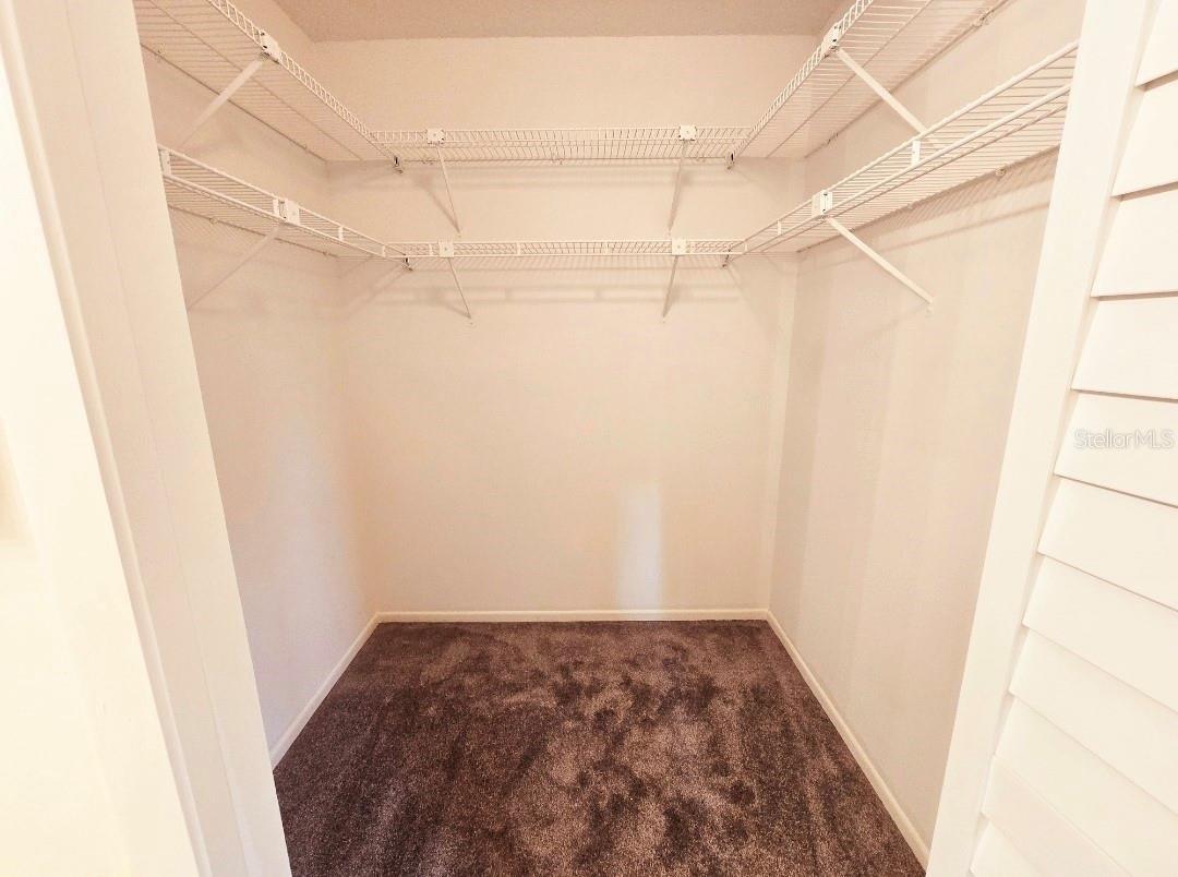 GREENWOOD LAKES UNIT 8 - Residential Lease