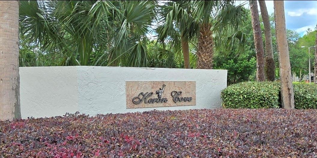 GREENWOOD LAKES UNIT 8 - Residential Lease