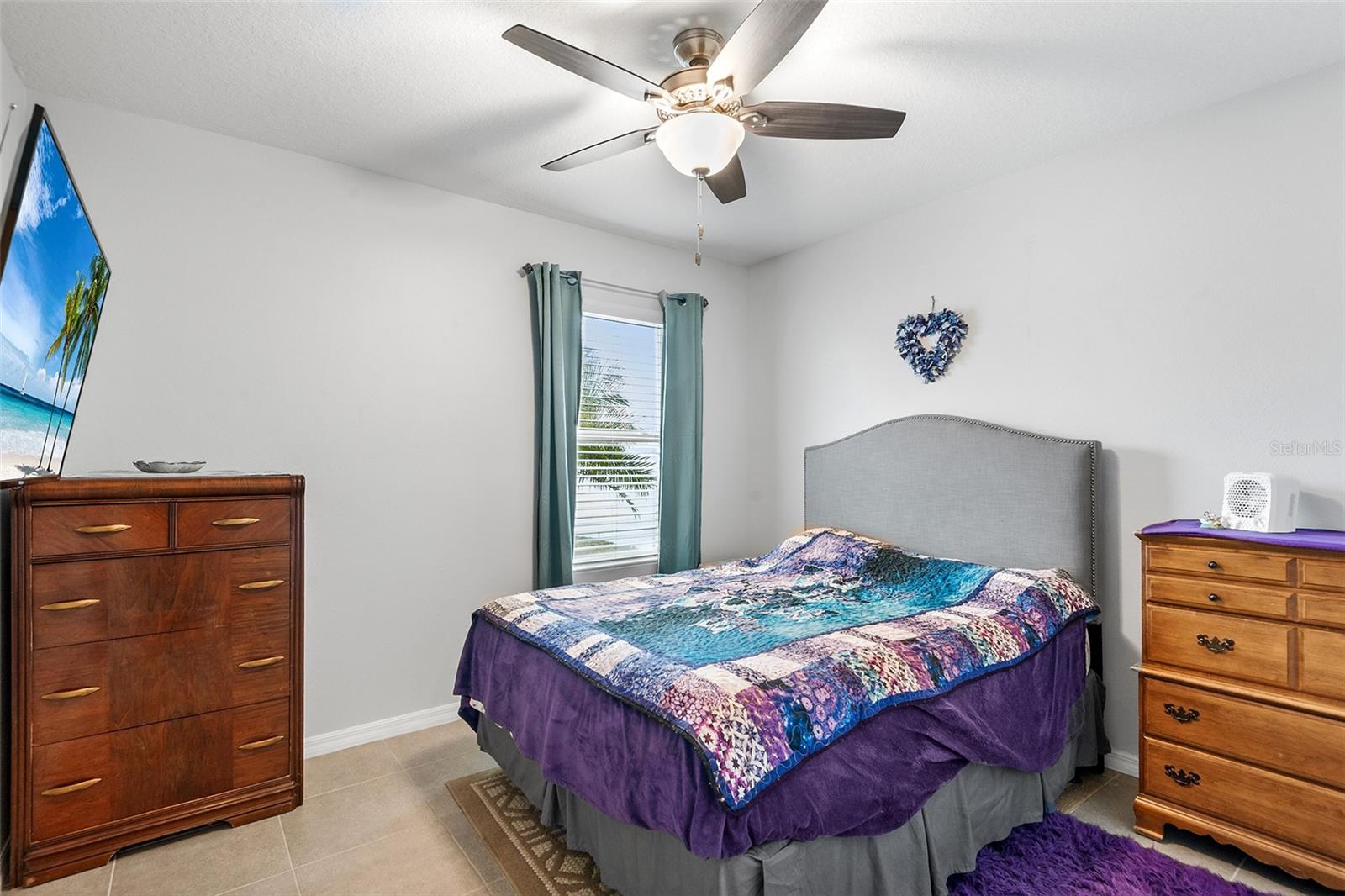 CARLTON LAKES WEST PH 1 & - Residential