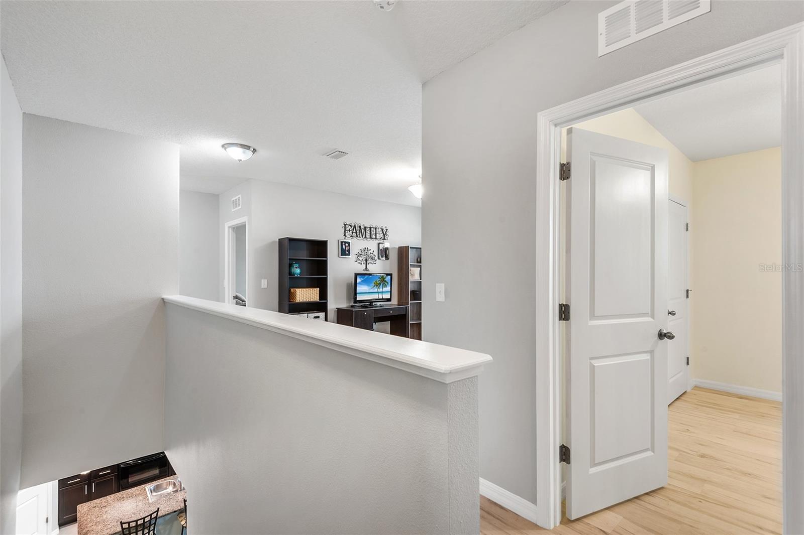 CARLTON LAKES WEST PH 1 & - Residential