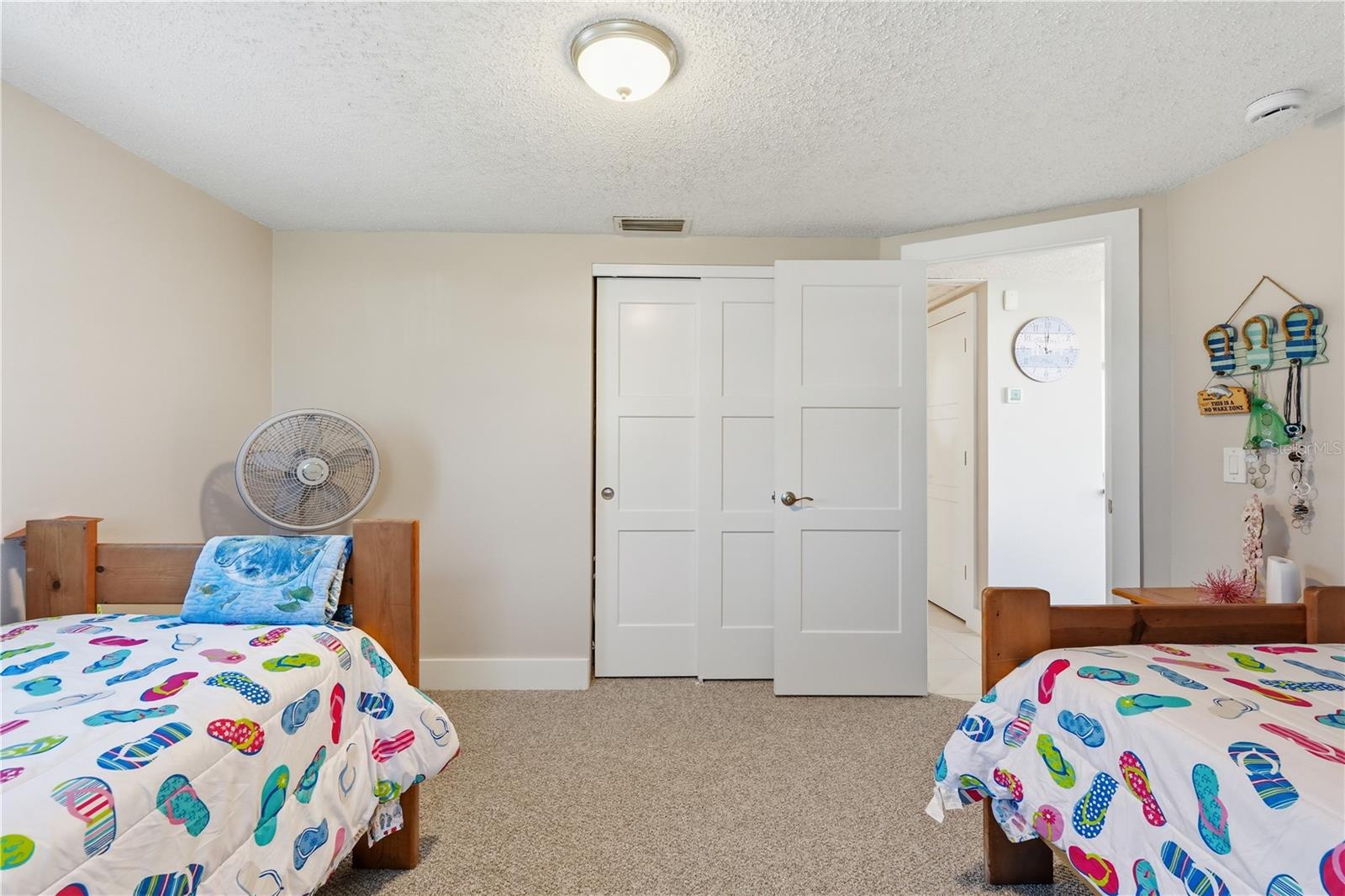 LEISURE BEACH - Residential