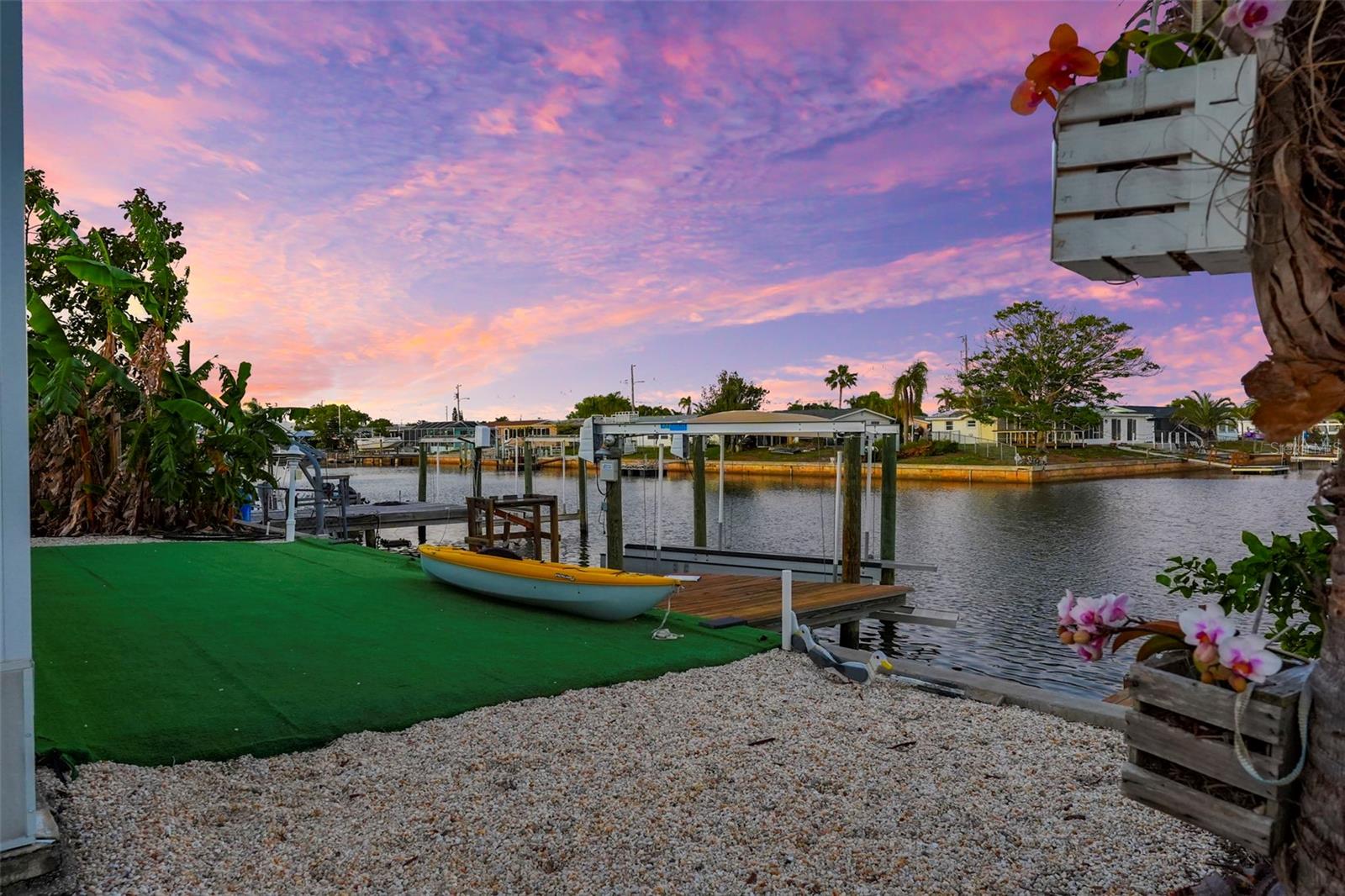 LEISURE BEACH - Residential