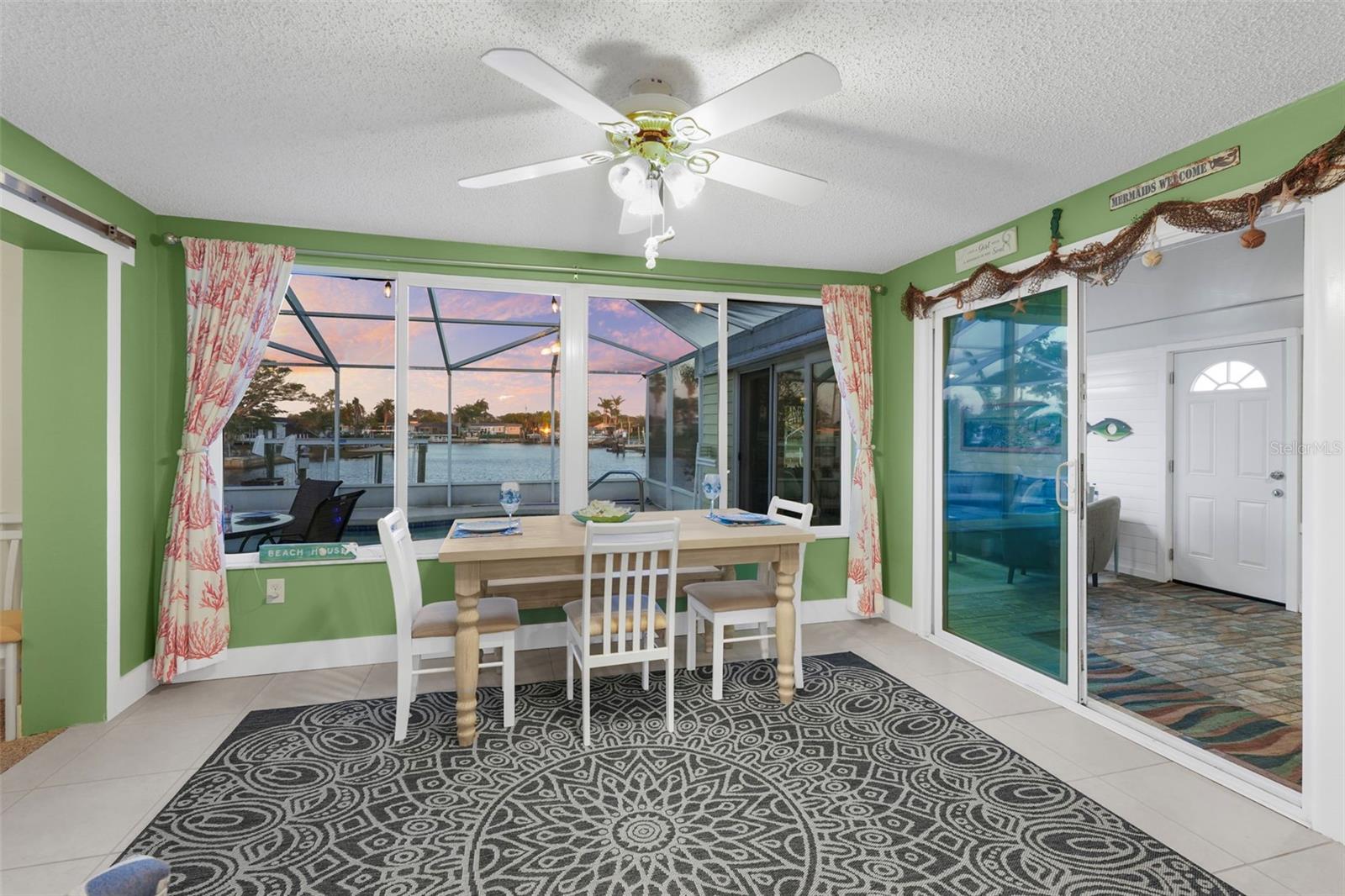 LEISURE BEACH - Residential