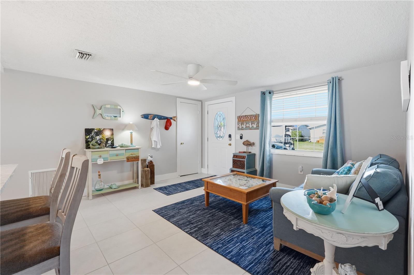 LEISURE BEACH - Residential