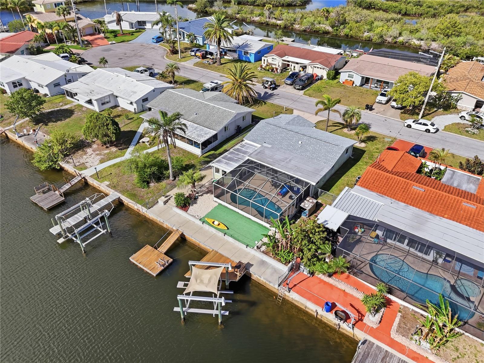 LEISURE BEACH - Residential