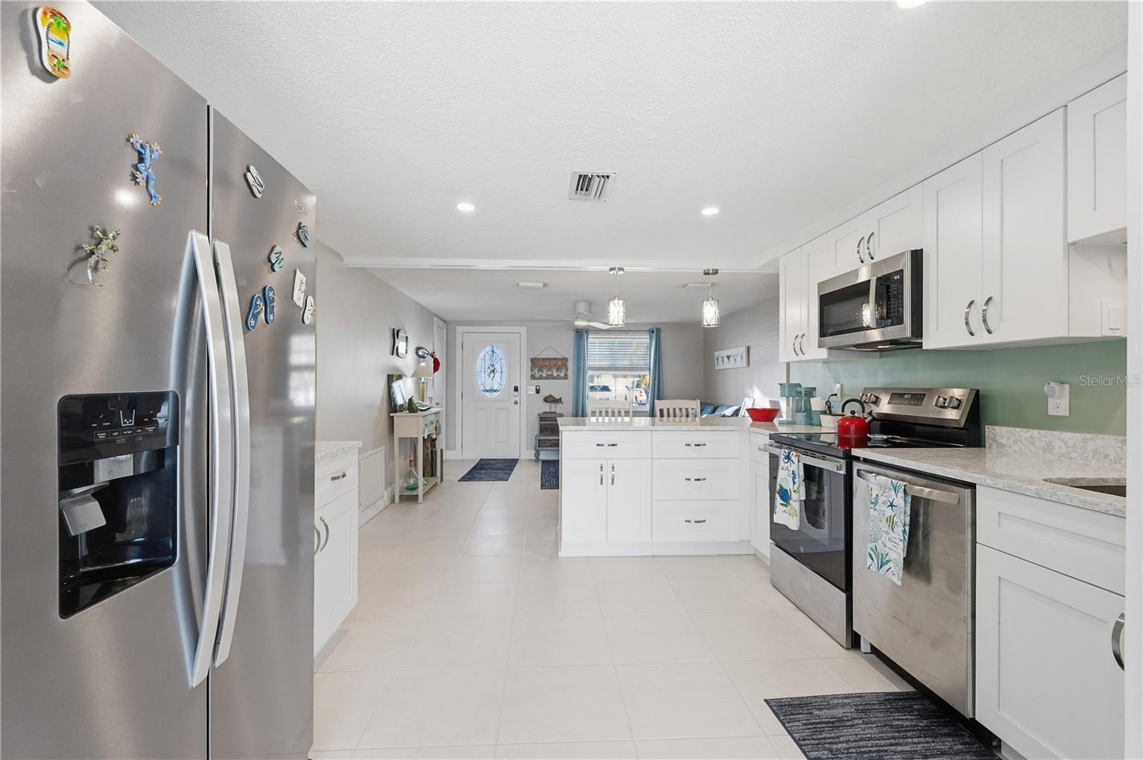 LEISURE BEACH - Residential