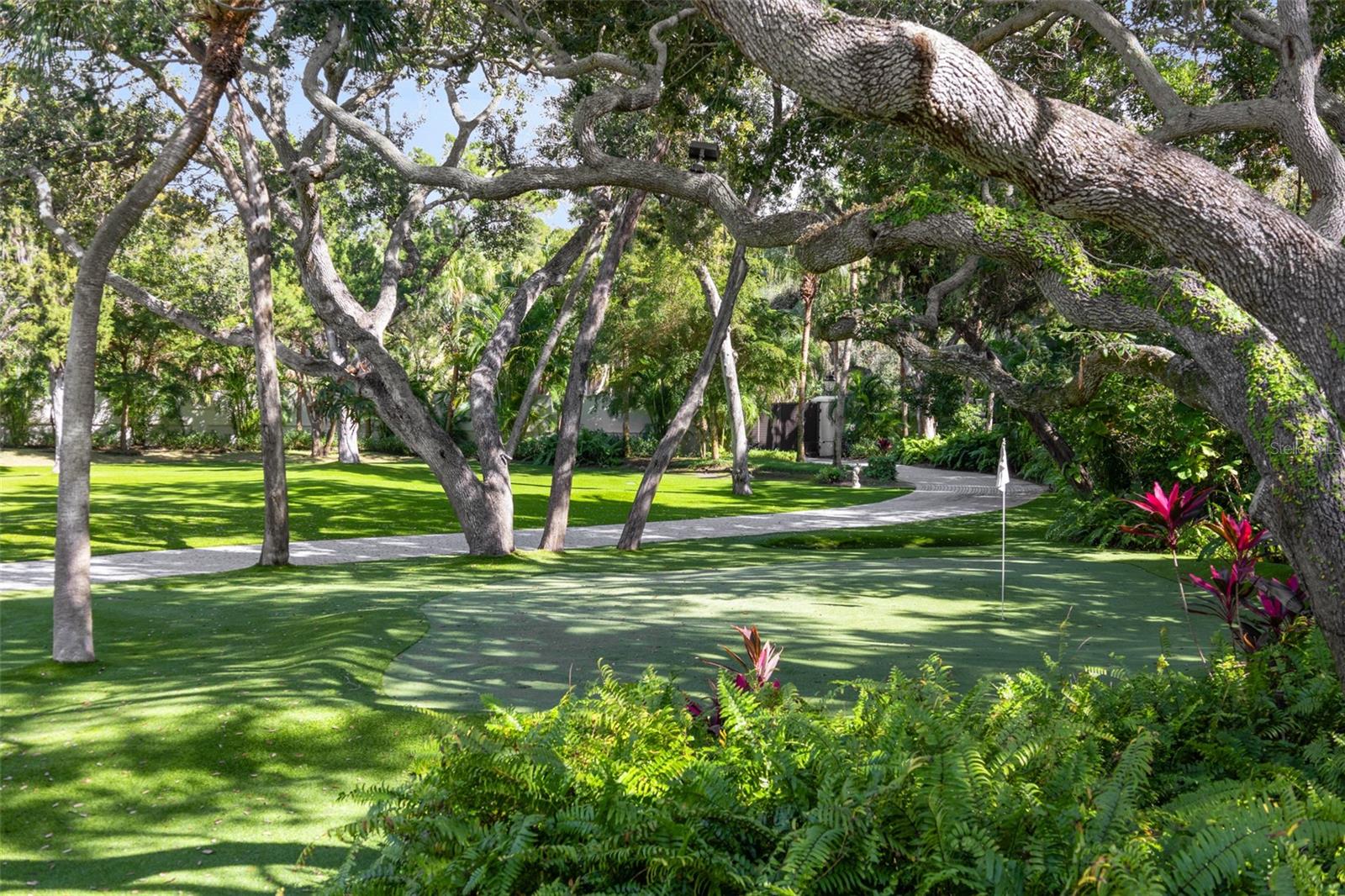 FIDDLER BAYOU - Residential
