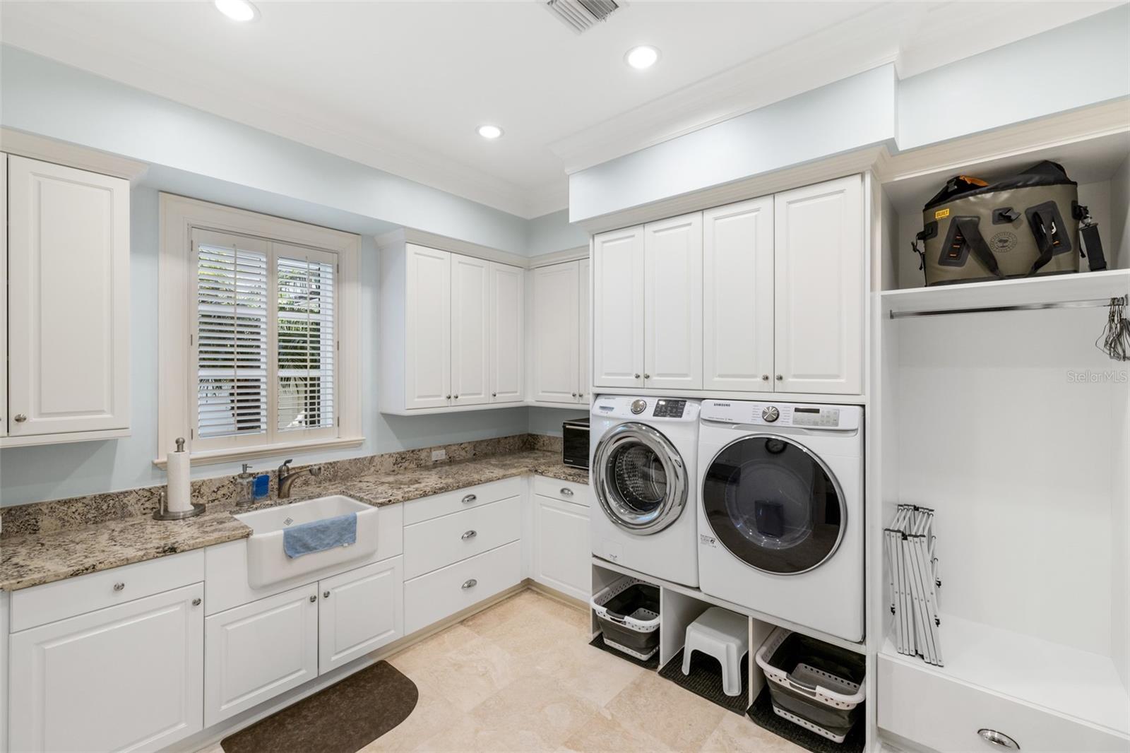 FIDDLER BAYOU - Residential