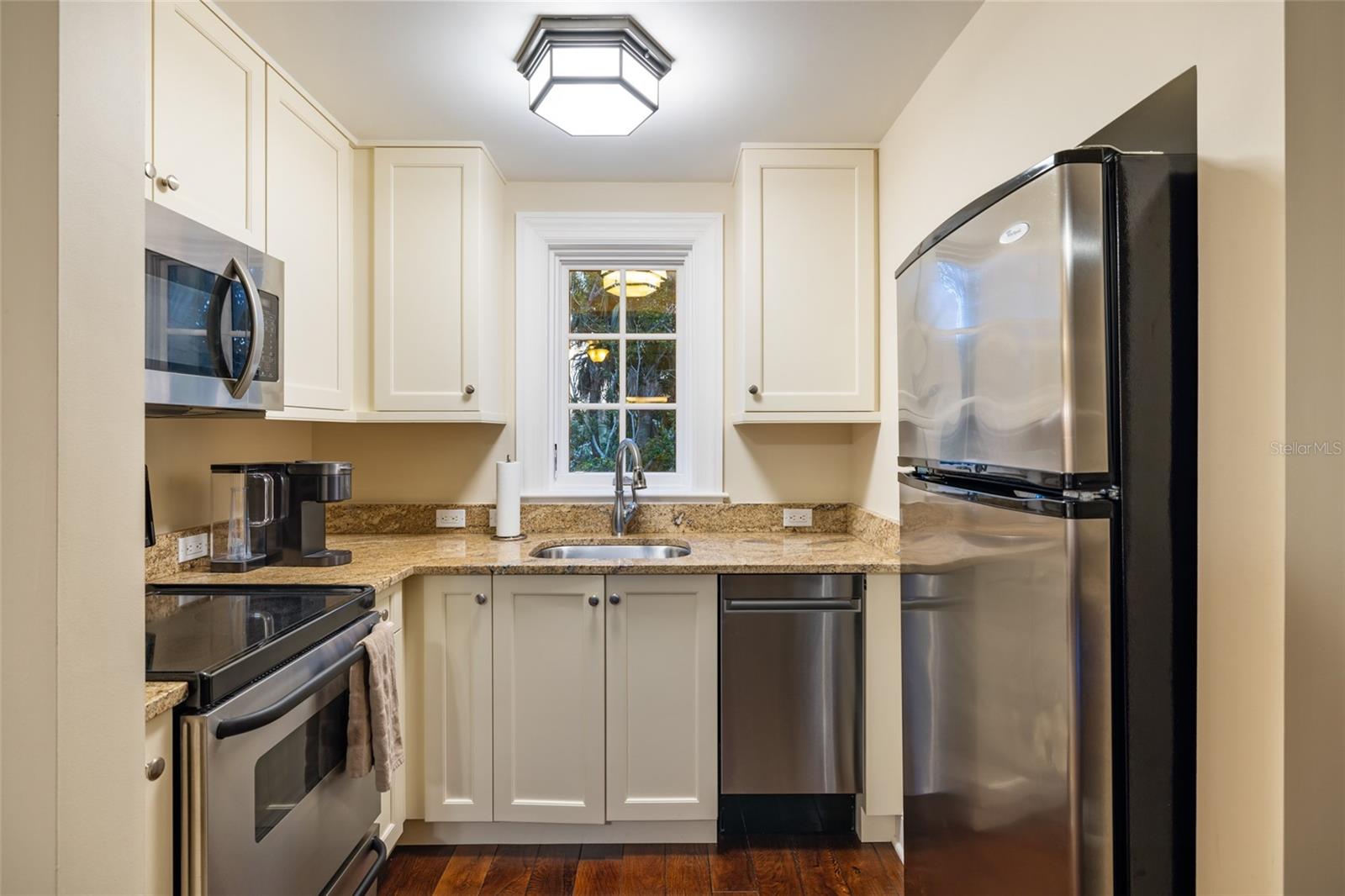 FIDDLER BAYOU - Residential