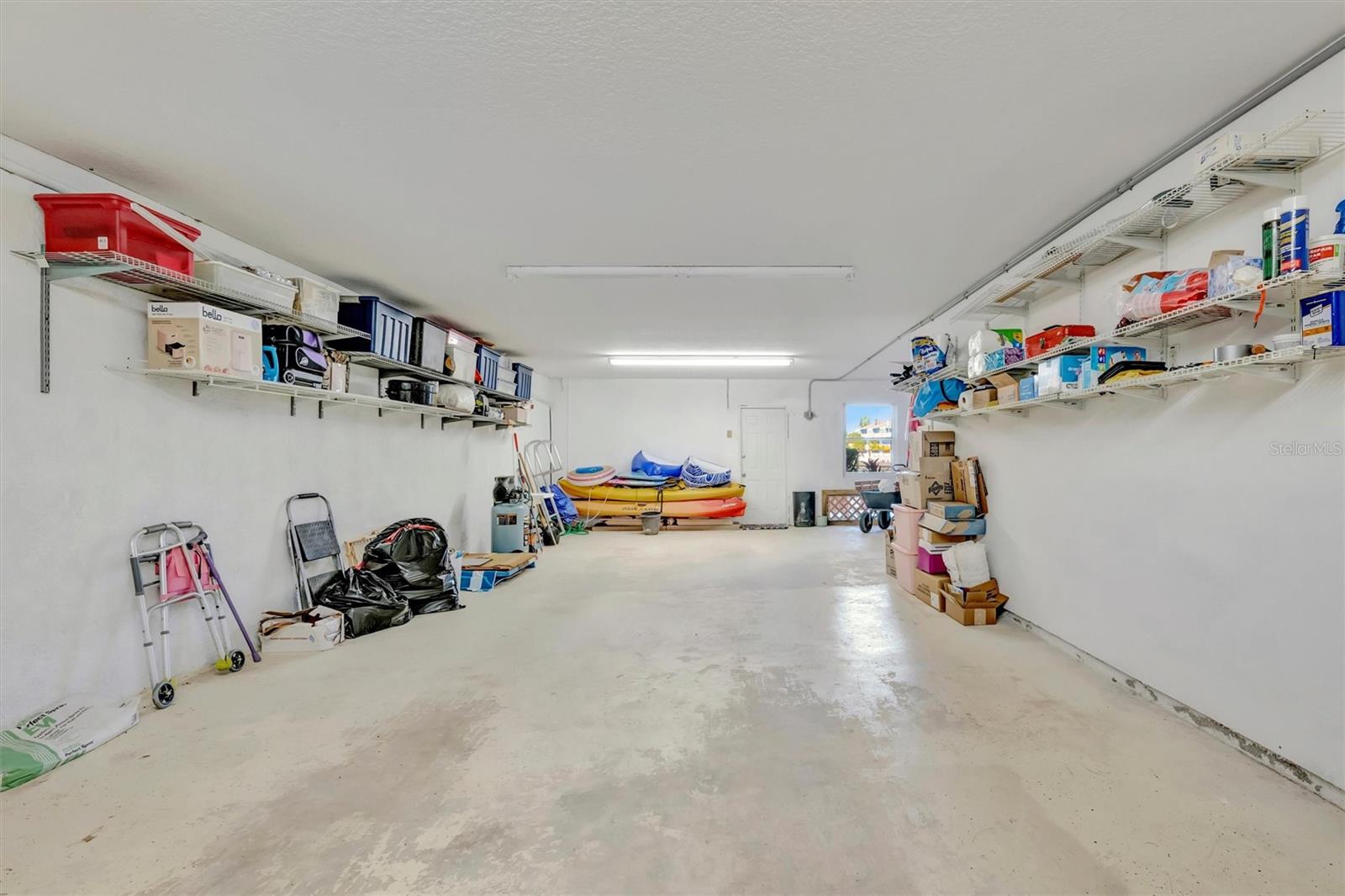 ISLAND TWNHMS TREASURE ISLAND - Residential