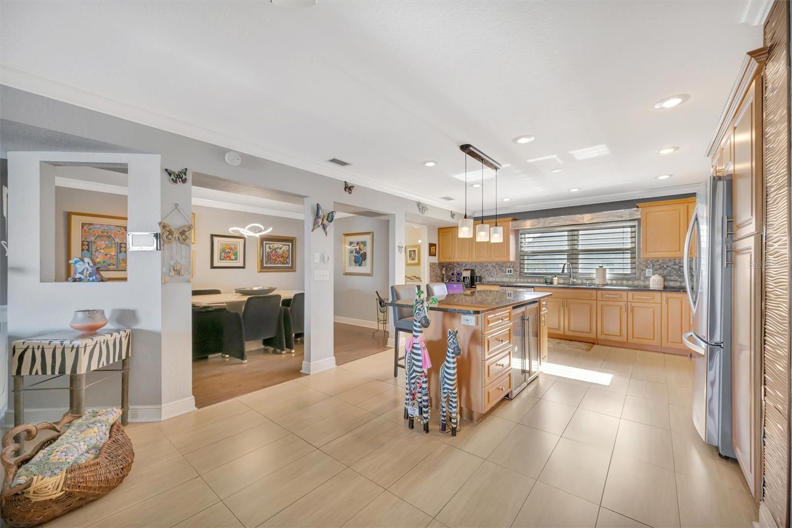 ISLAND TWNHMS TREASURE ISLAND - Residential