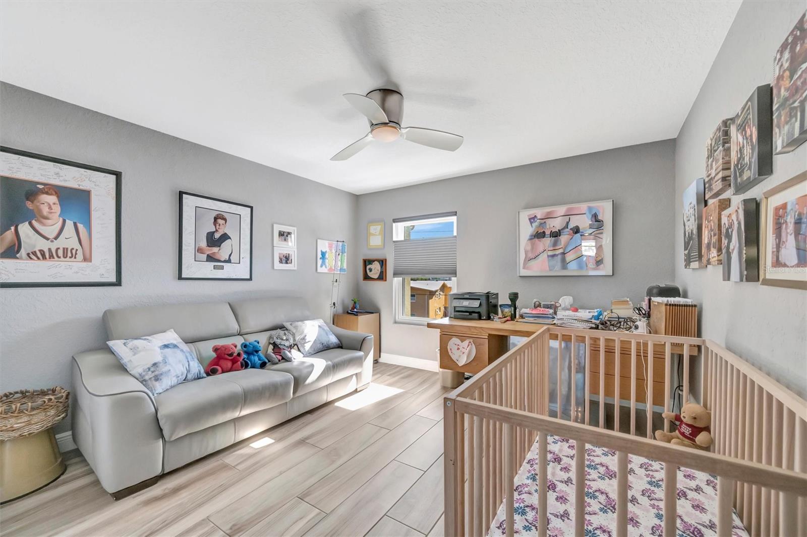 ISLAND TWNHMS TREASURE ISLAND - Residential