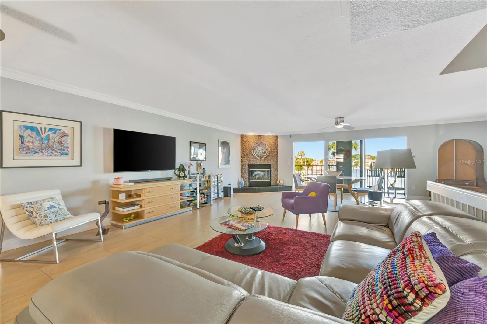 ISLAND TWNHMS TREASURE ISLAND - Residential