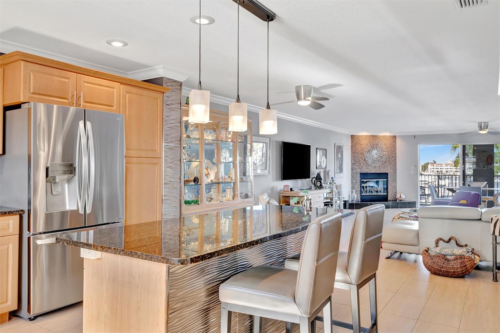 ISLAND TWNHMS TREASURE ISLAND - Residential