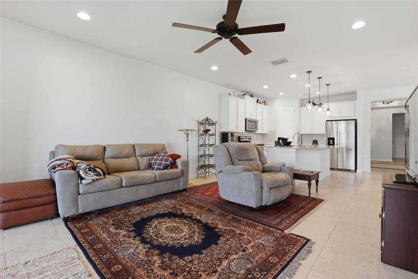 RENAISSANCE - Residential