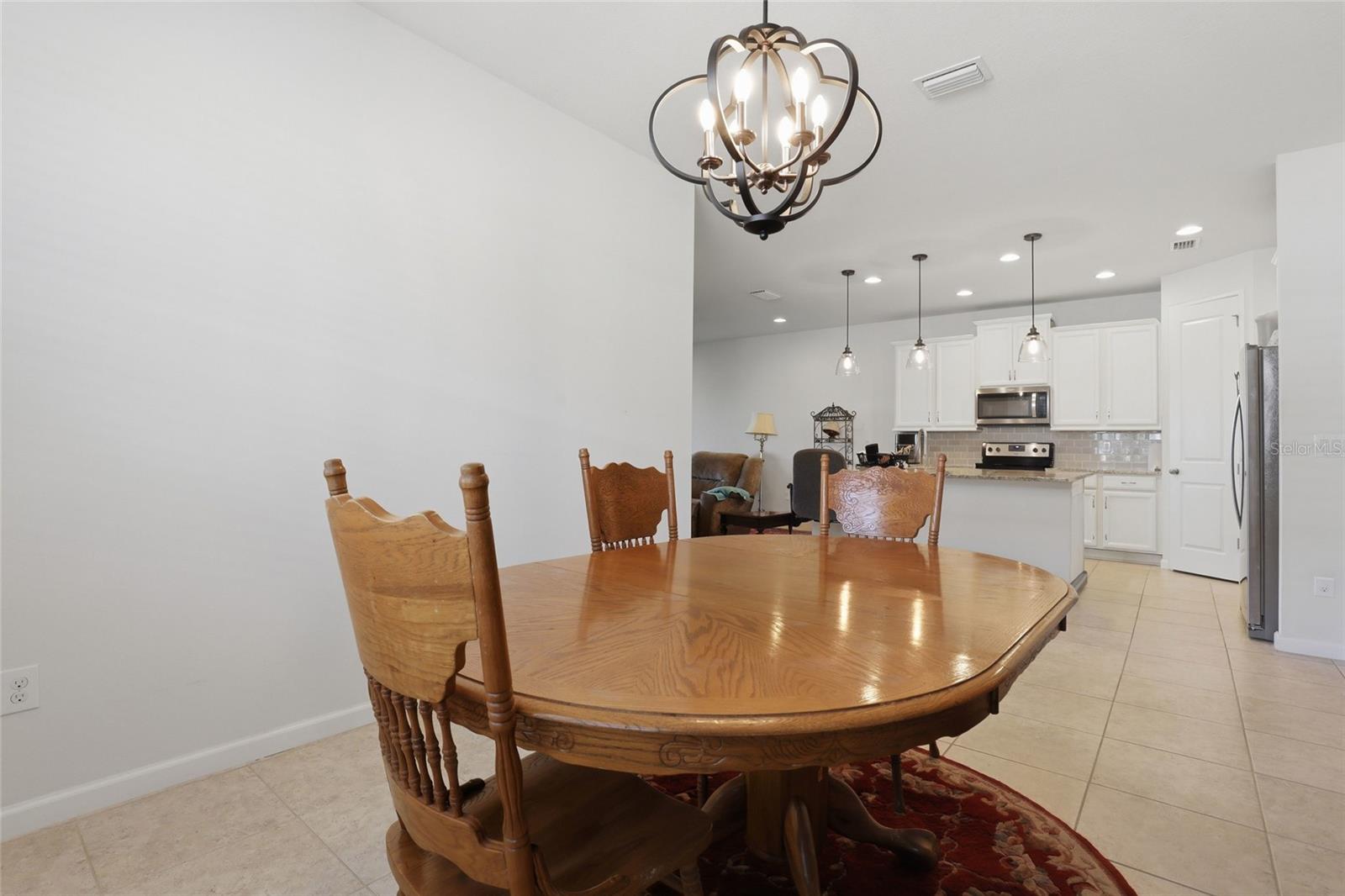 RENAISSANCE - Residential