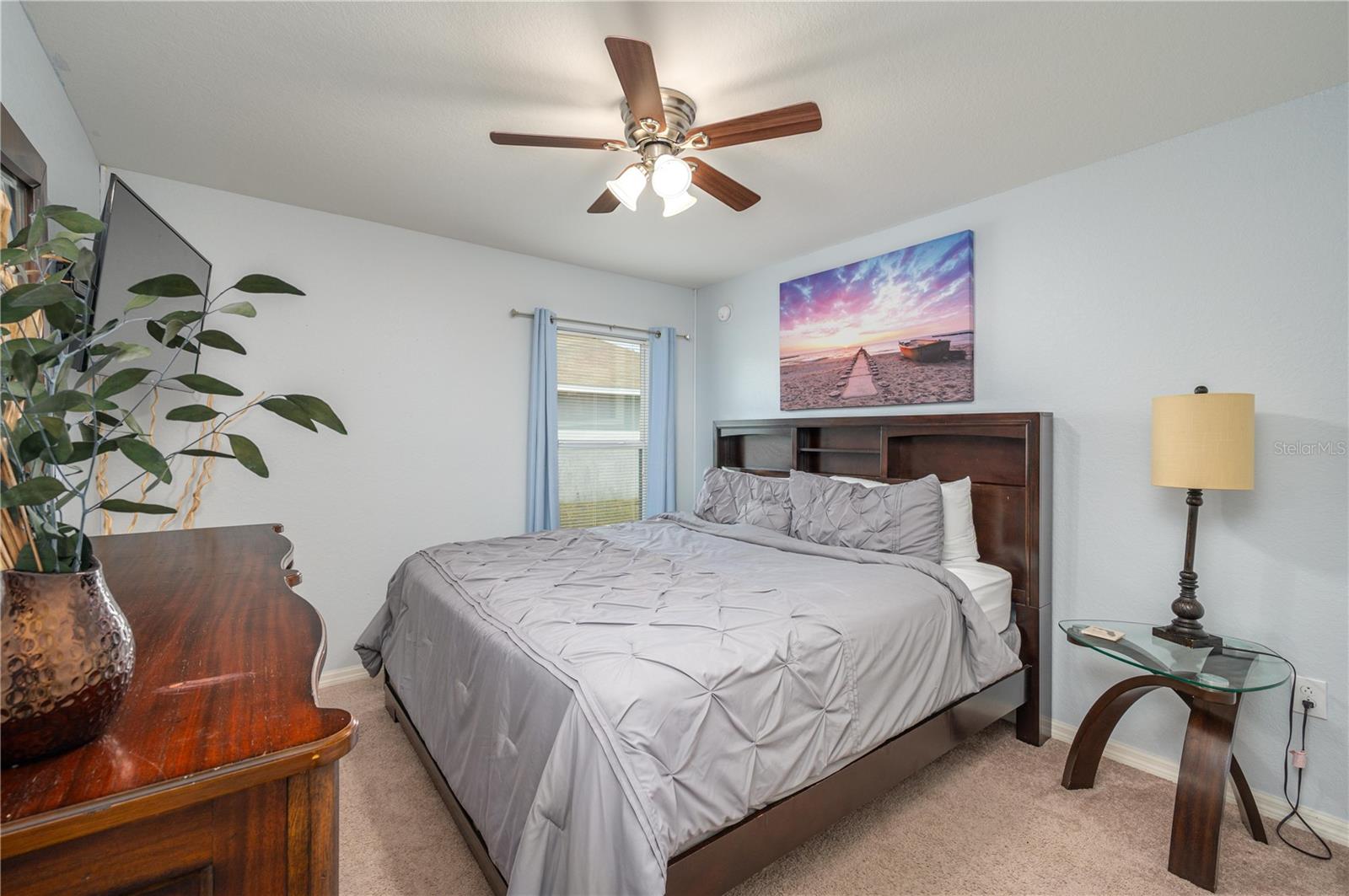 LAKES TR 04 - Residential Lease