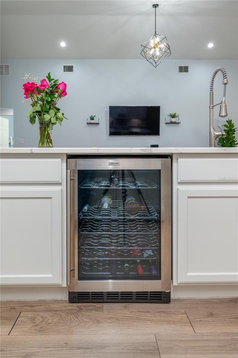 LAKES TR 04 - Residential Lease