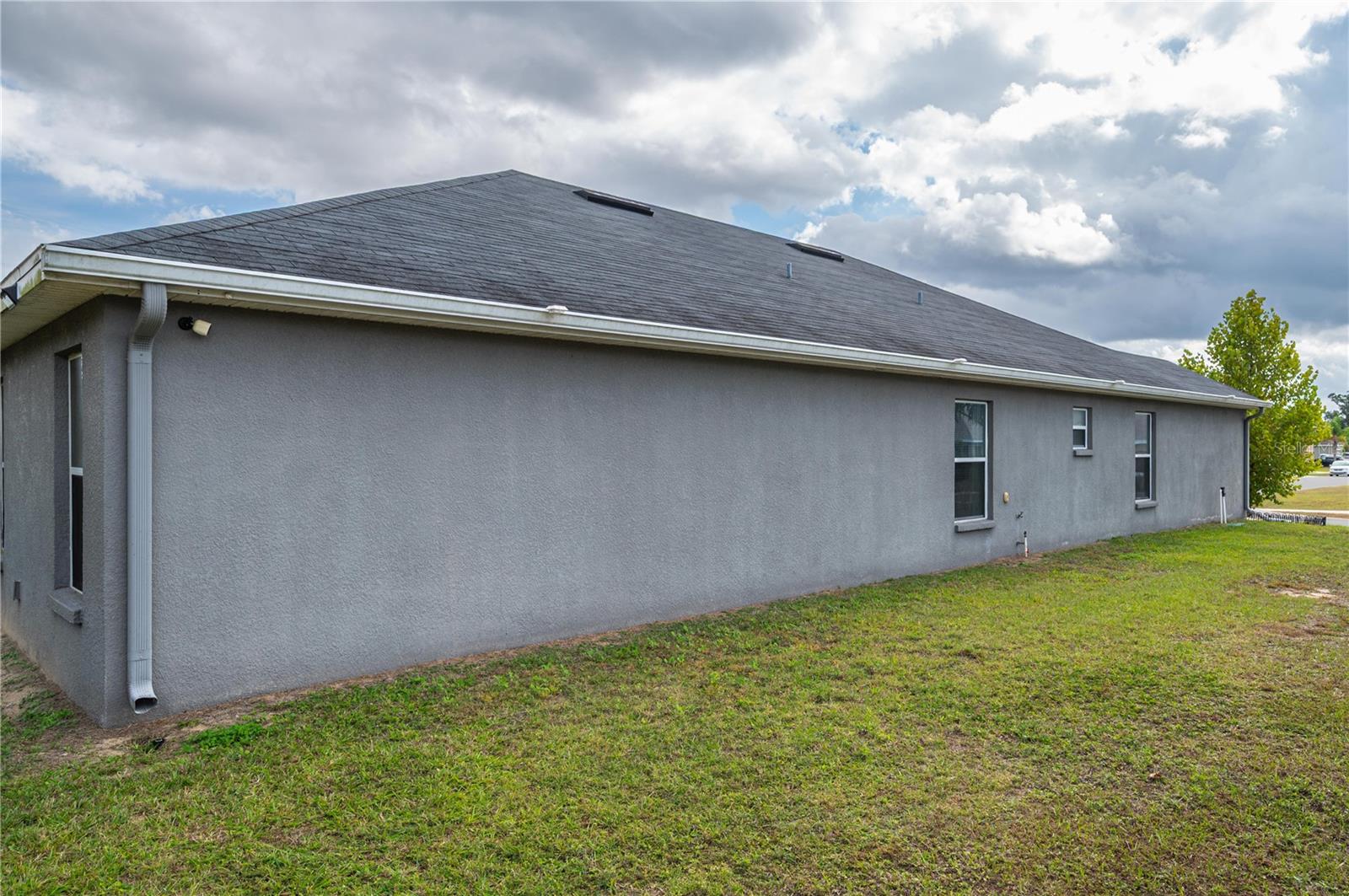 LAKES TR 04 - Residential Lease