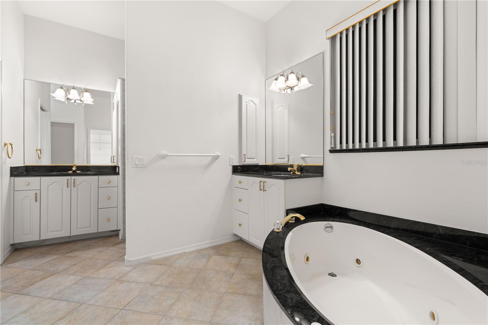 PUNTA GORDA ISLES SEC 12 - Residential