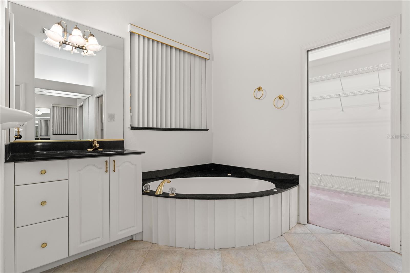 PUNTA GORDA ISLES SEC 12 - Residential