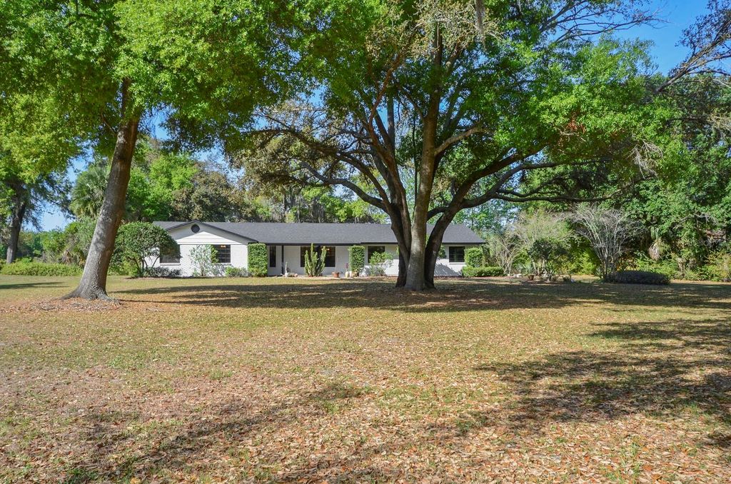 Photo of 3636 Lake Buynak Road, Windermere, FL 34786 (MLS # O6403466)