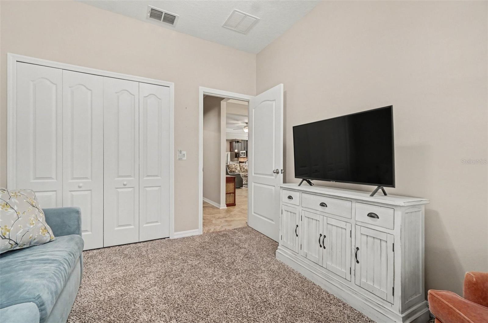 SUMMERLAKE - Residential