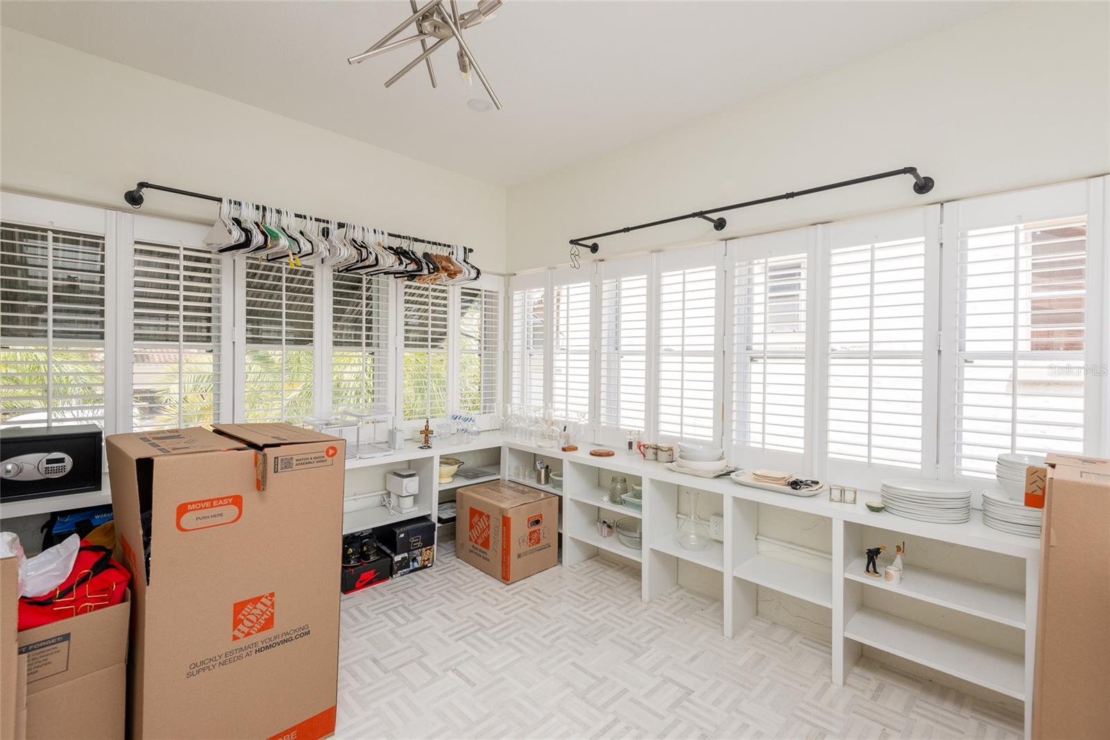 DAVIS ISLANDS PB10 PG52 TO 57 - Residential