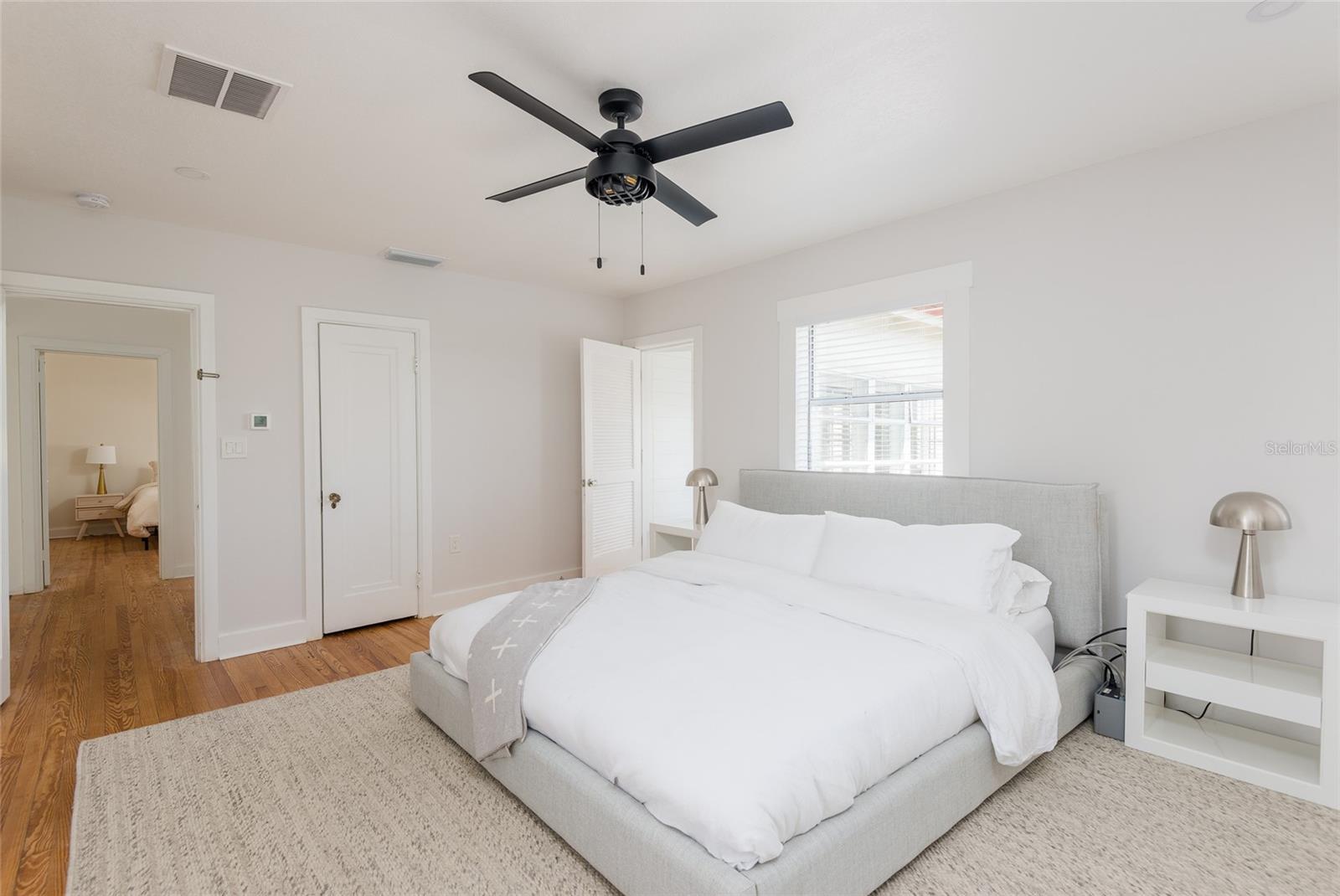 DAVIS ISLANDS PB10 PG52 TO 57 - Residential