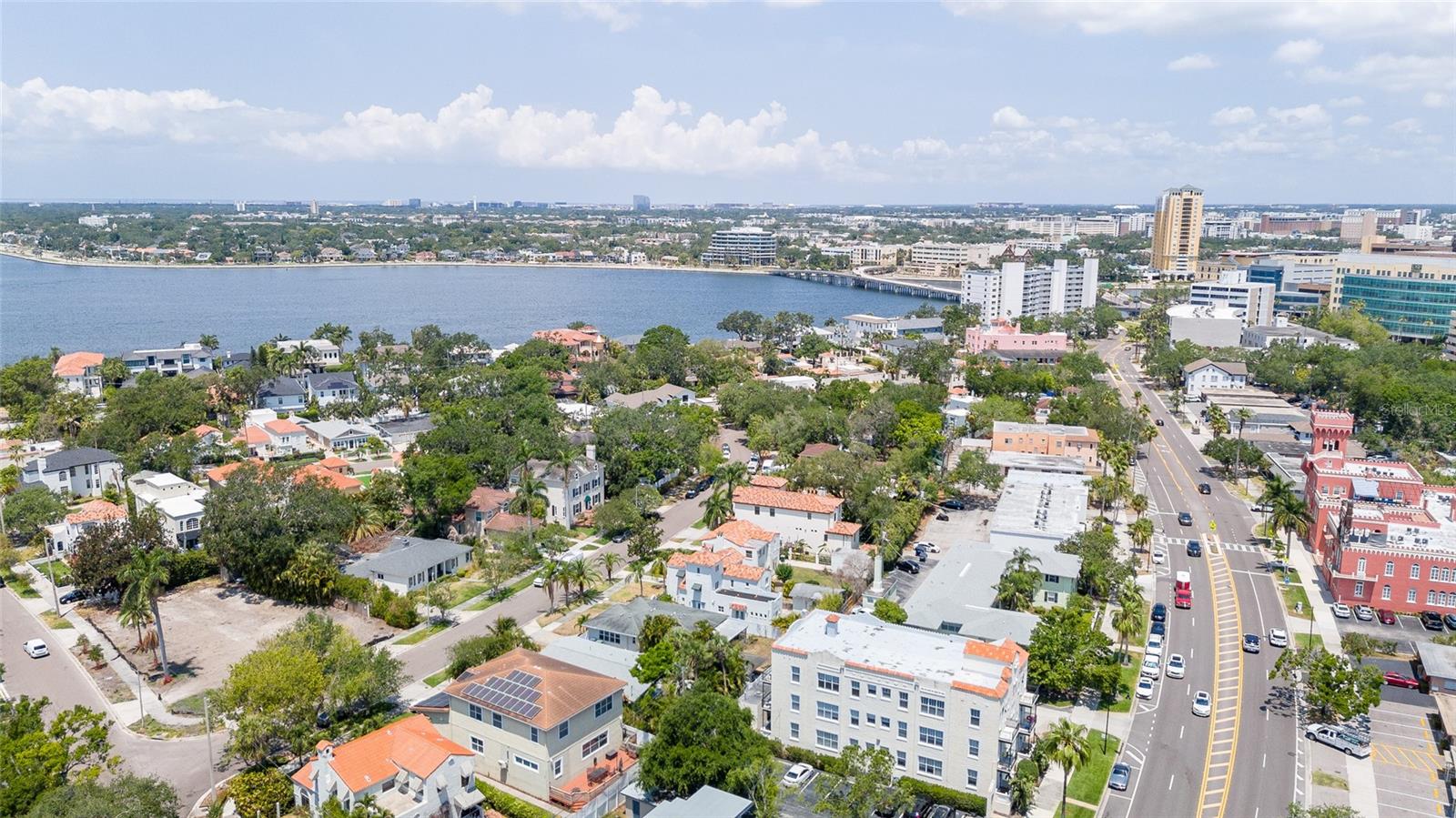 DAVIS ISLANDS PB10 PG52 TO 57 - Residential