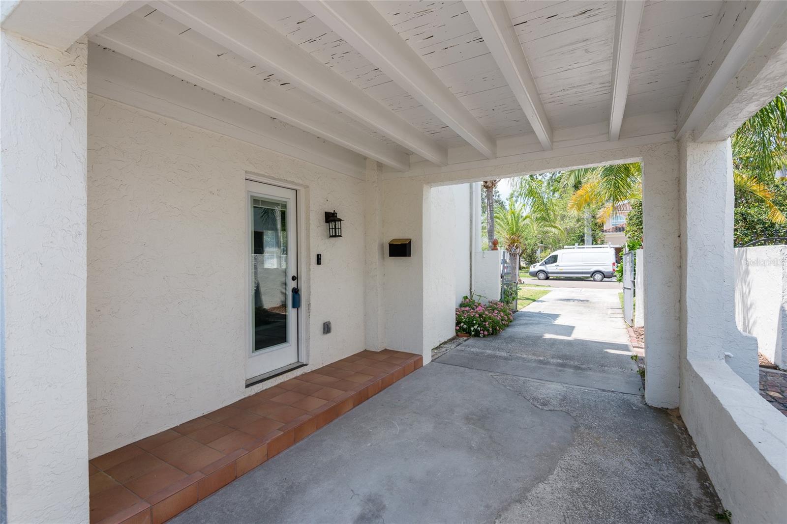 DAVIS ISLANDS PB10 PG52 TO 57 - Residential